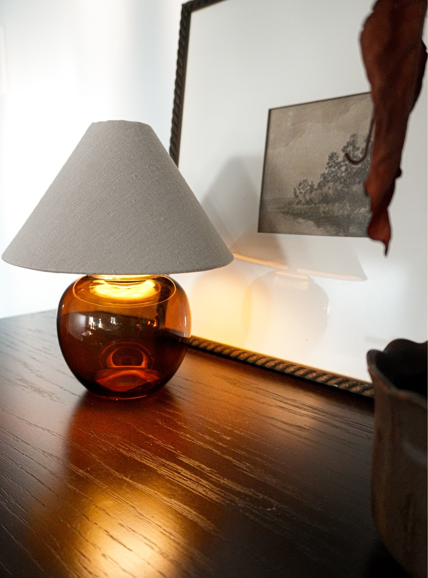 Another Affordable cozy and rechargeable lamp 


•fall decor •cozy home •autumn •lamp

#LTKSeasonal #LTKHome