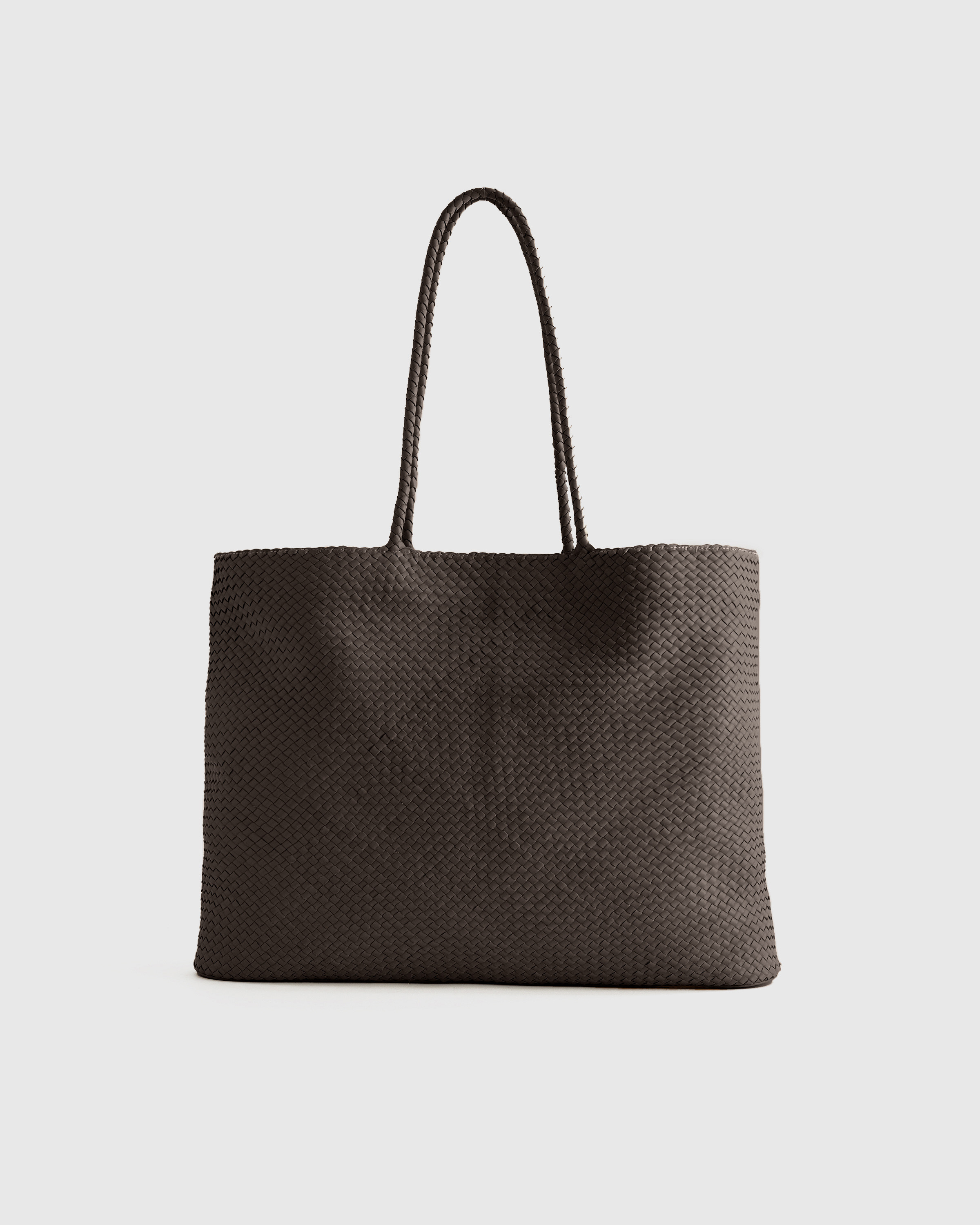 Quince | Women's Italian Leather Handwoven Tote in Dark Brown | Quince