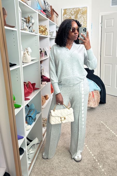 Today’s ootd… I’m obsessed with this set from Walmart. It’s super soft and perfect for both loungewear and travel. 
Wearing a medium top and pants! 


#LTKStyleTip #LTKFindsUnder50 #LTKHome