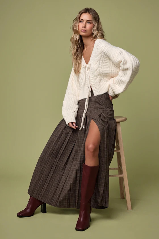 Vessa Brown Plaid High-Rise Pleated Maxi Skirt | Lulus