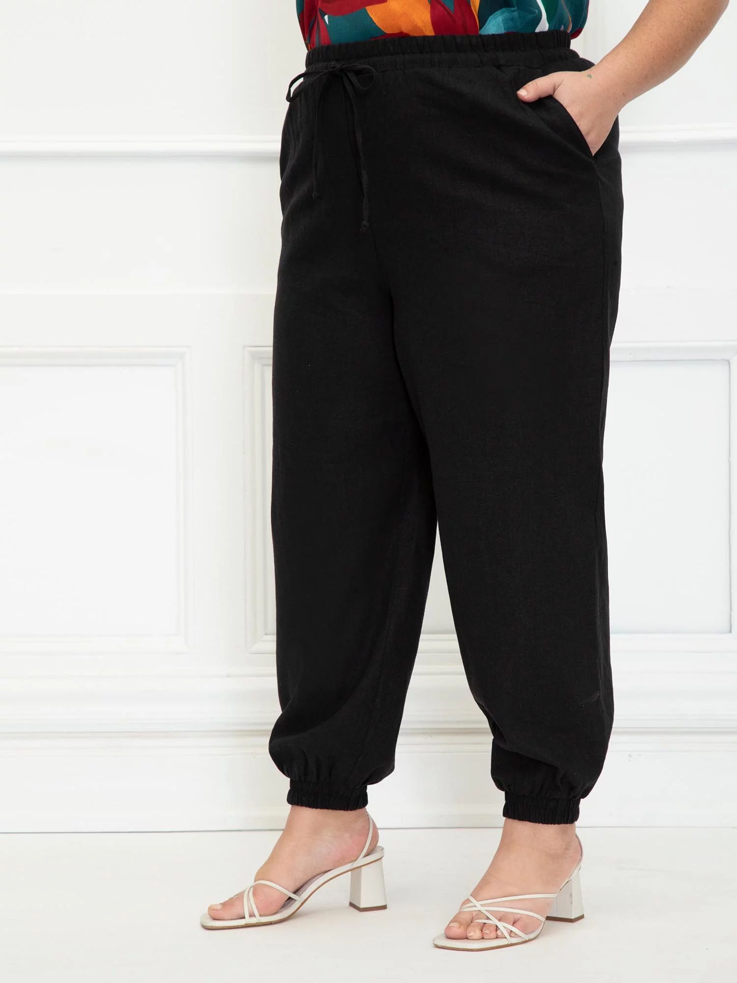 ELOQUII Elements Women's Plus Size Linen Jogger Pants | Walmart (US)