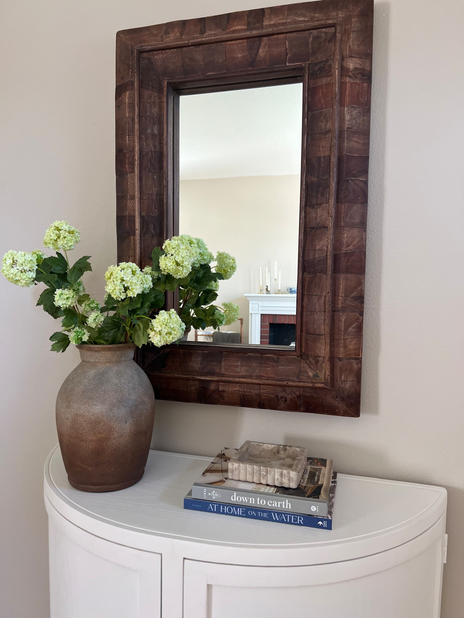 Entry Way Inspo✨

#LTKHome #LTKSeasonal