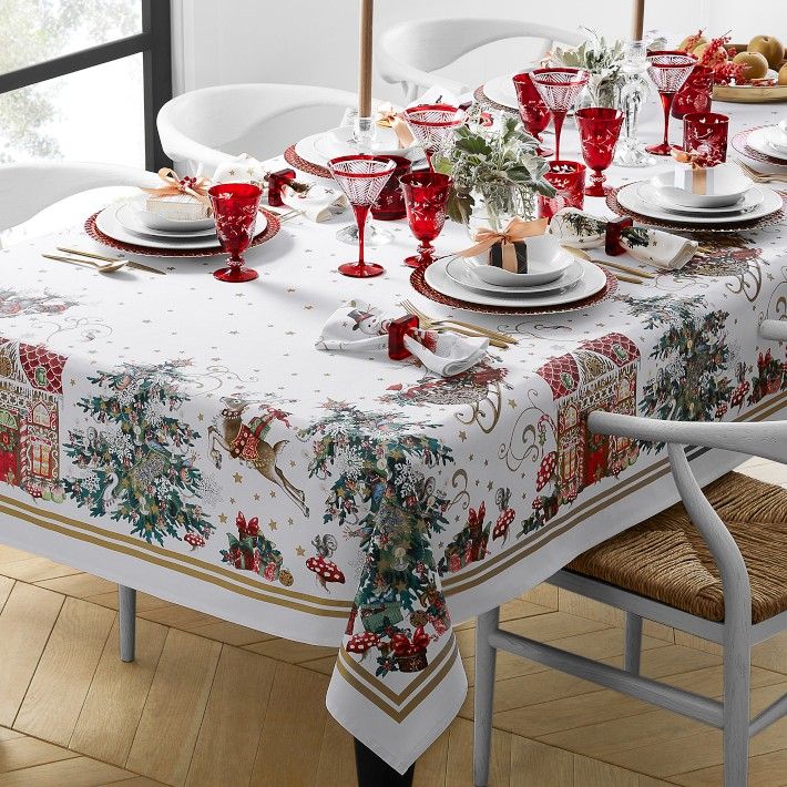 'Twas the Night Before Christmas Tablecloth | Williams-Sonoma