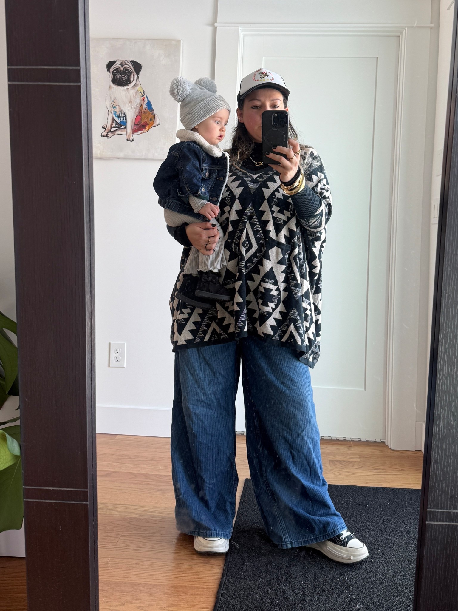 Oversize top and Free People Jeans perfect play date outfit 

#LTKmomlife #LTKBaby #LTKootd