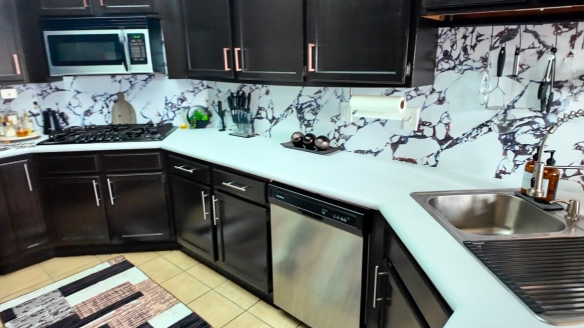 Outdated Kitchen Makeover #renterfriendly 

#LTKHome