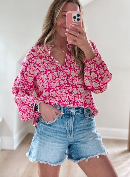  I don't know who is looking for some cute spring tops but this one is SO GOOD!!!!
