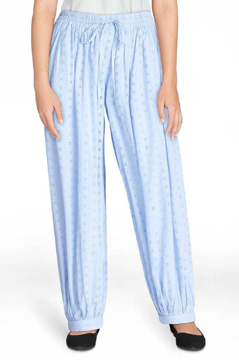 Scoop Women\u2019s and Women's Plus Eyelet Harem Cotton Pants, Sizes XS-4X | Walmart (US)