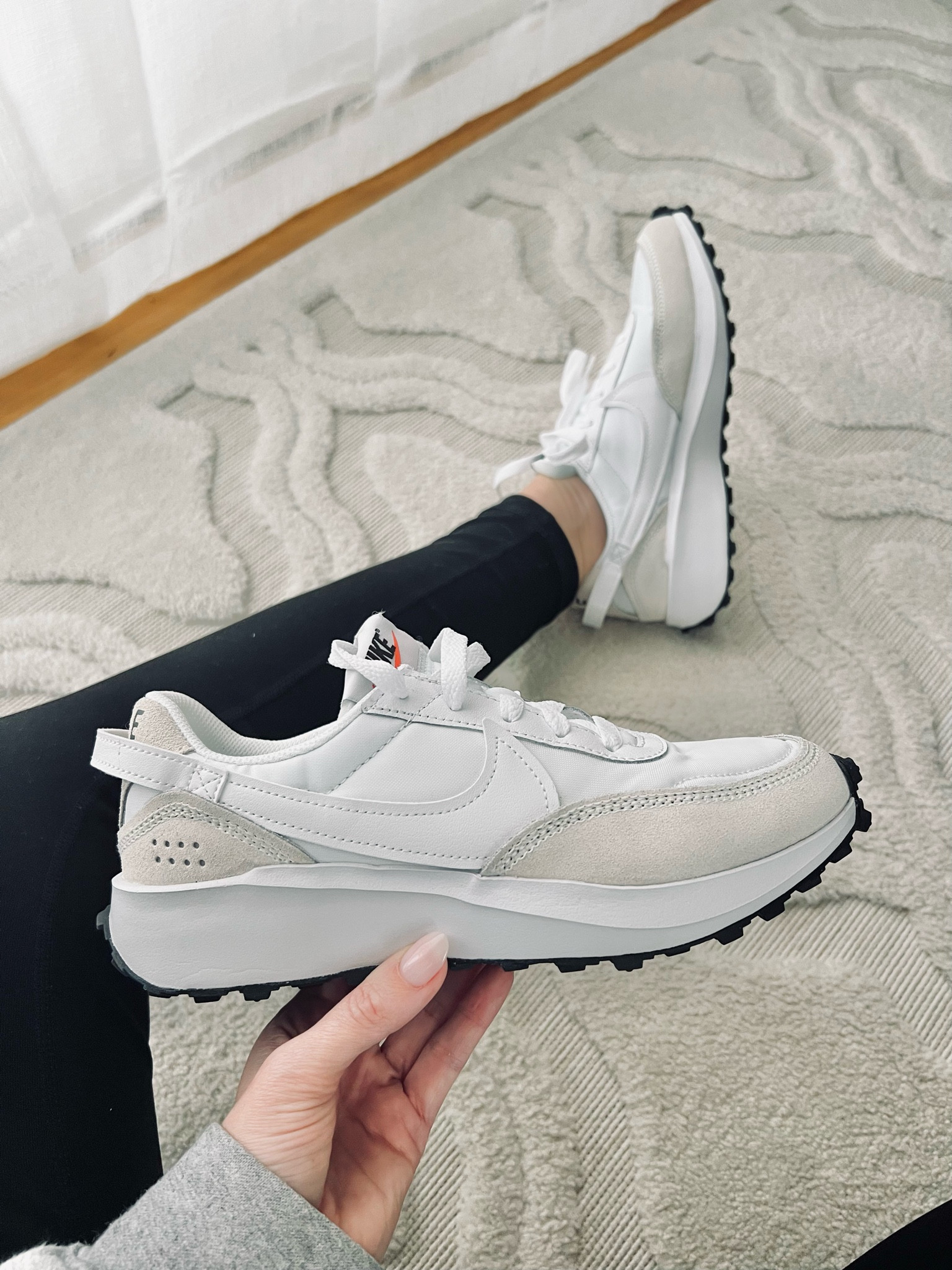 I’m obsessing over the new color Nike waffle debut shoes! 🤩

#nike #sneaker

#LTKunder100 #LTKshoecrush #LTKFind
