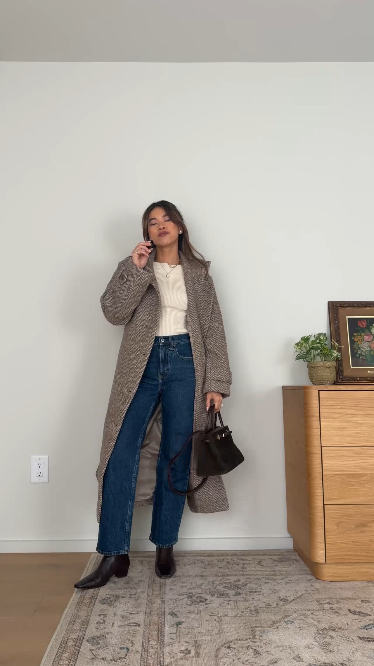Are you looking for a coat for fall/winter? @abercrombie has such amazing coats - get it early before it sells out!

Sizing info:
• Abercrombie 3/4 Sleeve Slash Neck Sweater (Size XS in Warm Beige)
• Abercrombie High Rise 90s Relaxed Jeans (Size 23 Extra short in Dark Wash)
• Abercrombie Wool-Blend Funnel-Neck Long Coat (Size XS in Brown Herringbone Size) (SIZE DOWN!)

Fall Abercrombie new arrivals, Abercrombie sweaters, Abercrombie petite pants, Abercrombie petite denim, Abercrombie fall jackets, Abercrombie petite coats, Petite style, petite fashion, mom outfit, mom style, petite pants, petite outfit ideas, petite outfits, best pants for petite, petite denim, vacation outfits, fall outfits, fall style, fall trends, fall looks fall outfit ideas, Abercrombie try on, fall boots, fall denim, fall lookbook, fall outfits

#LTKootd #LTKSeasonal #LTKPetite