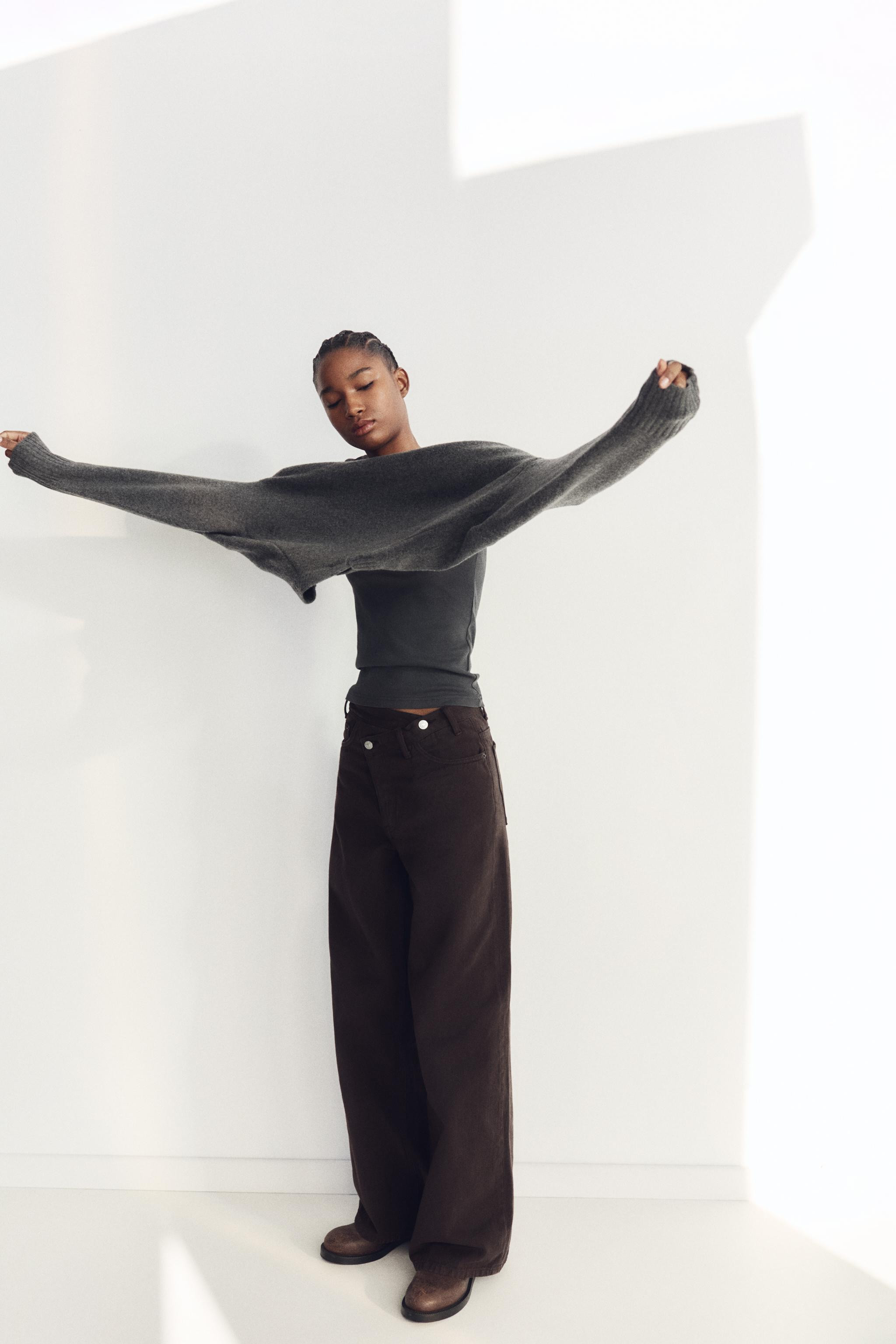 SOFT PLAIN KNIT SWEATER | Zara UK