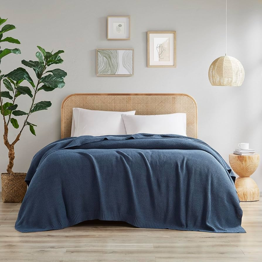 INK+IVY Bree Knit Throw Blanket for Bed, Sofa, and Couch, Lightweight, Breathable, Soft & Cozy Su... | Amazon (US)