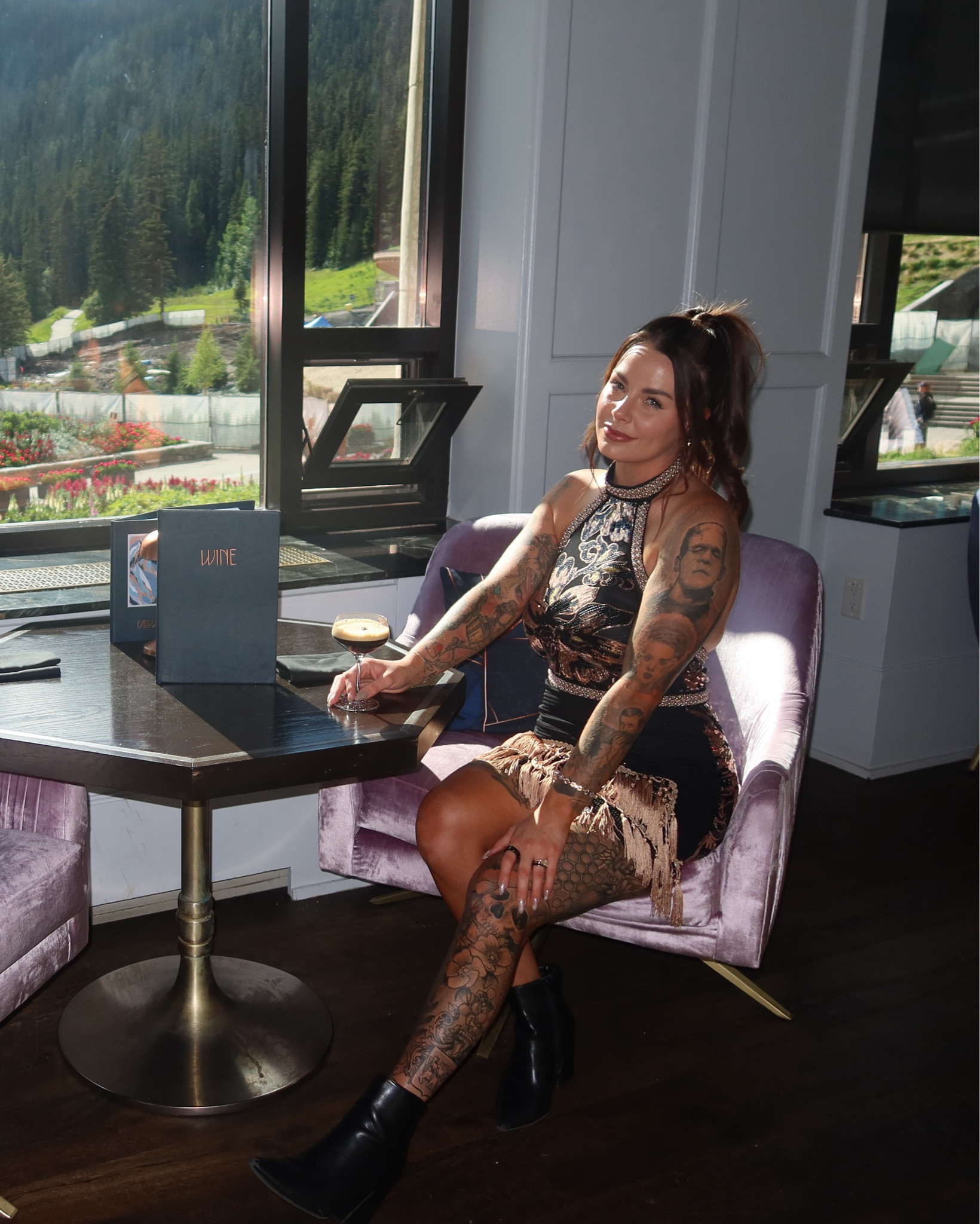 Let’s all take a moment to admire the fits for Canada ✨🔥

#LTKTravel #LTKParties #LTKWorkwear