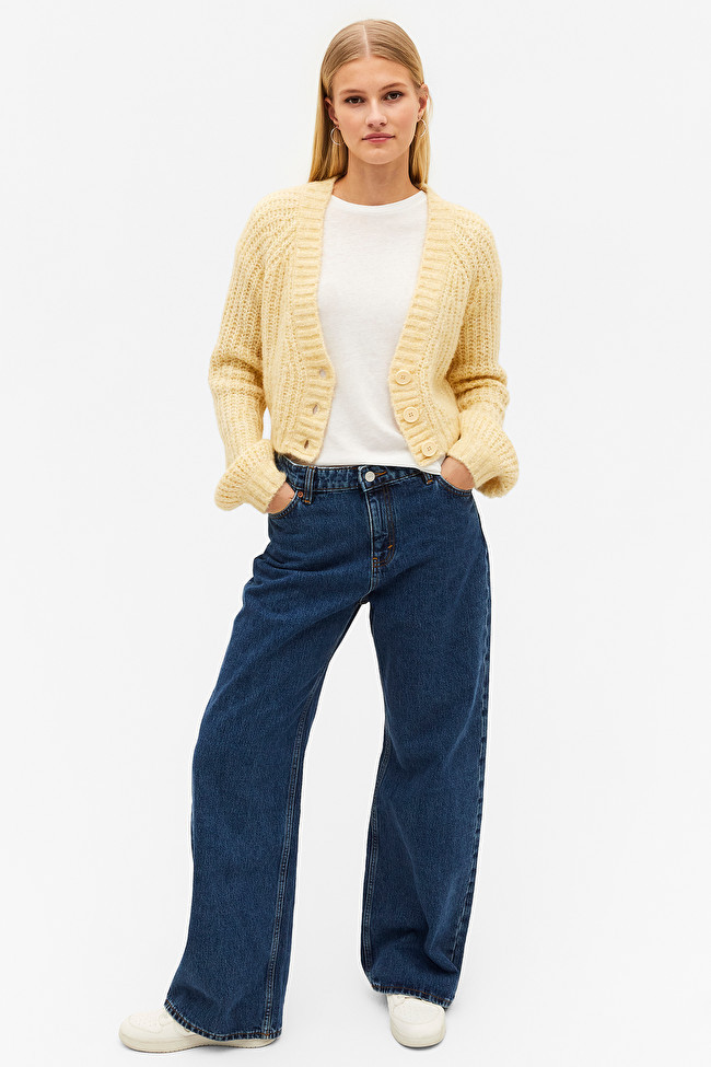 Cropped oversize yellow knit cardigan | Monki