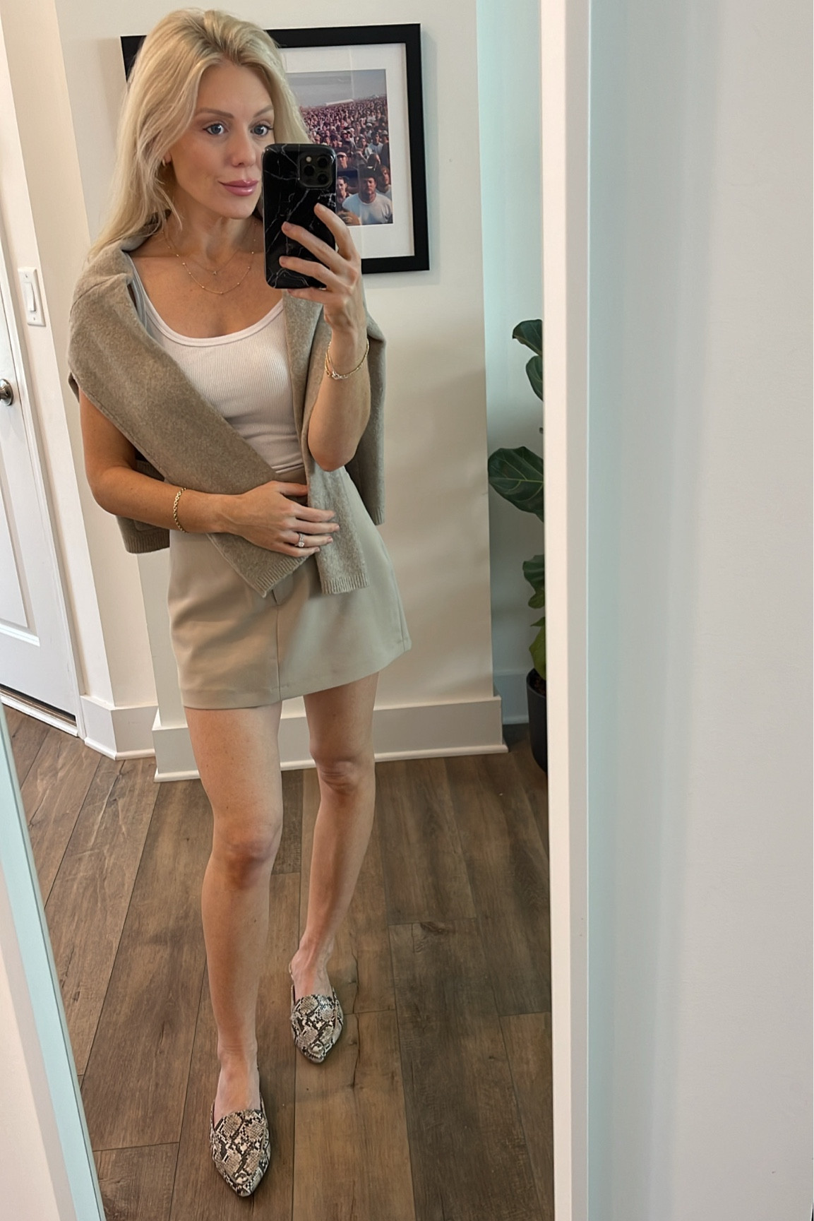 Neutral fall fit #abercrombie #neutrals 

#LTKBump #LTKTravel #LTKFindsUnder100