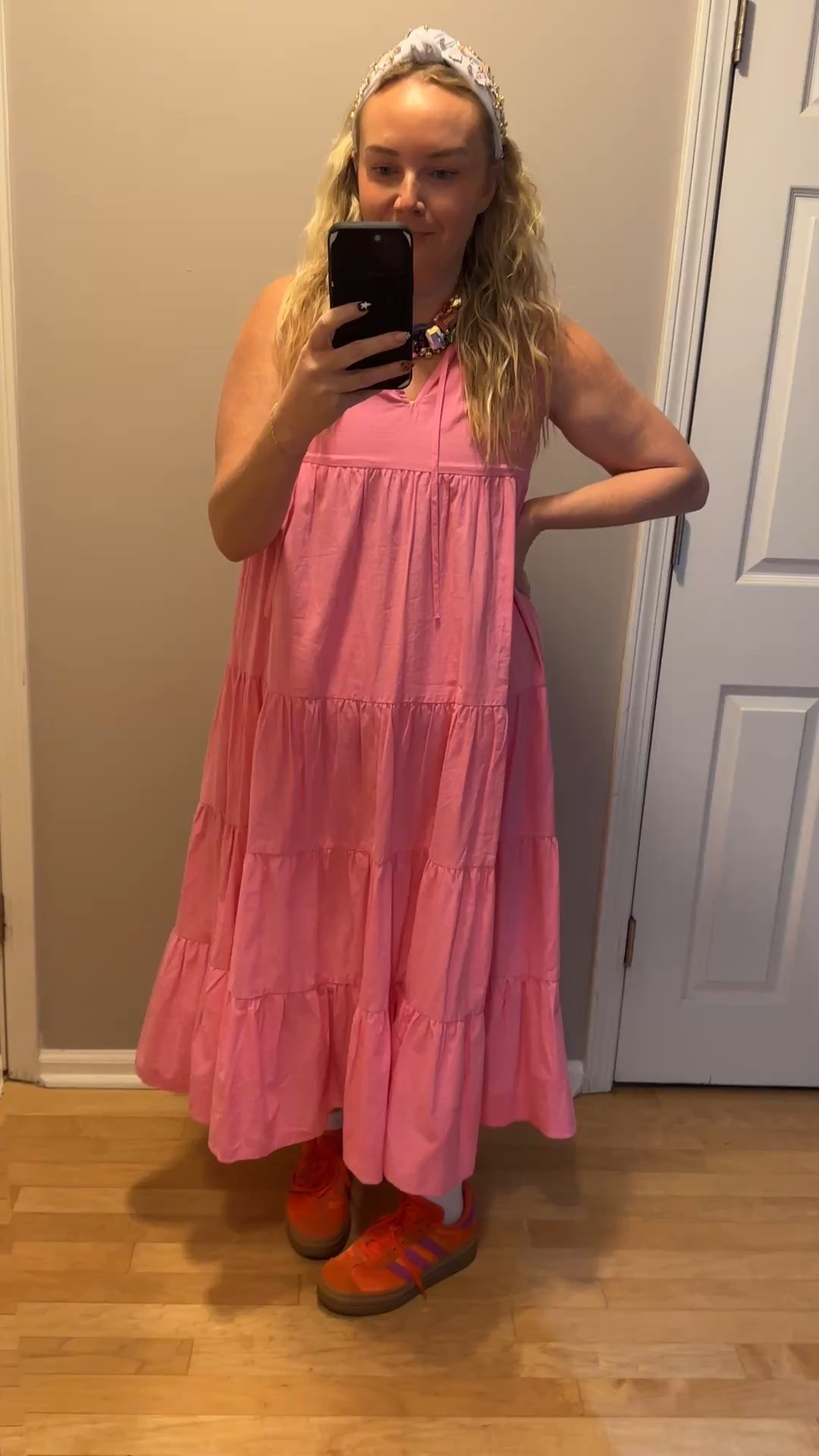 This Halloween headband covered in ghosts and jewels is less than $10!! It comes in a ZILLION colors!!


#LTKWorkwear #LTKHalloween #LTKSeasonal