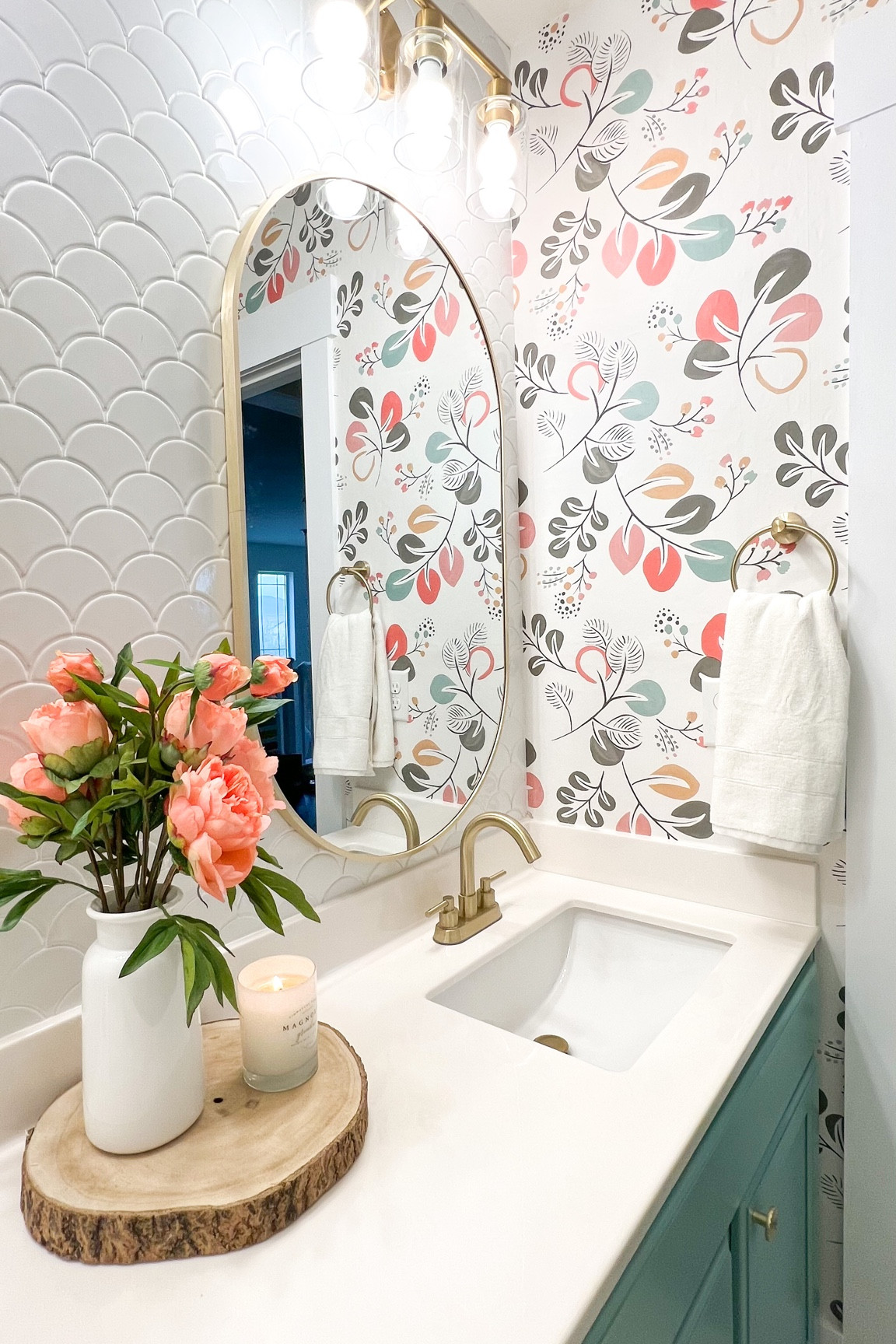 Girls bathroom decor

#LTKFind #LTKhome #LTKSeasonal