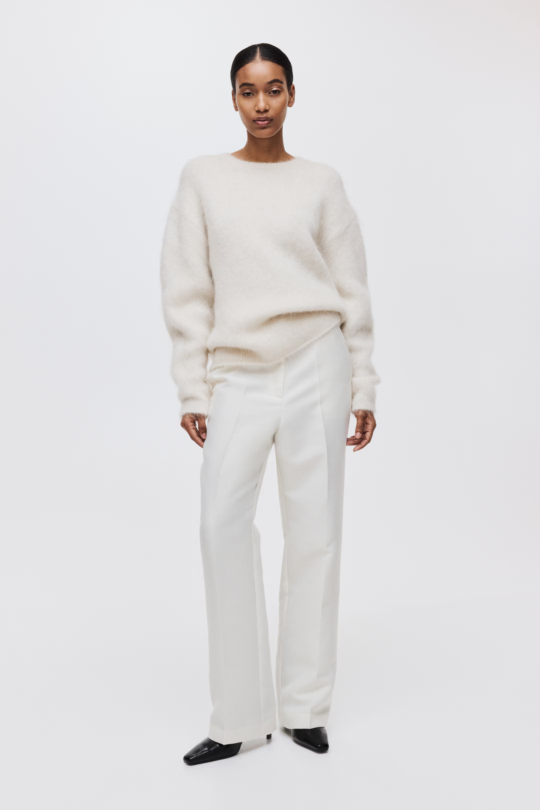 High-waisted tailored trousers | H&M (US + CA)