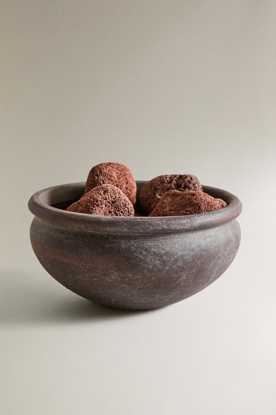 VOLCANIC STONE CERAMIC DIFFUSER | Zara Canada