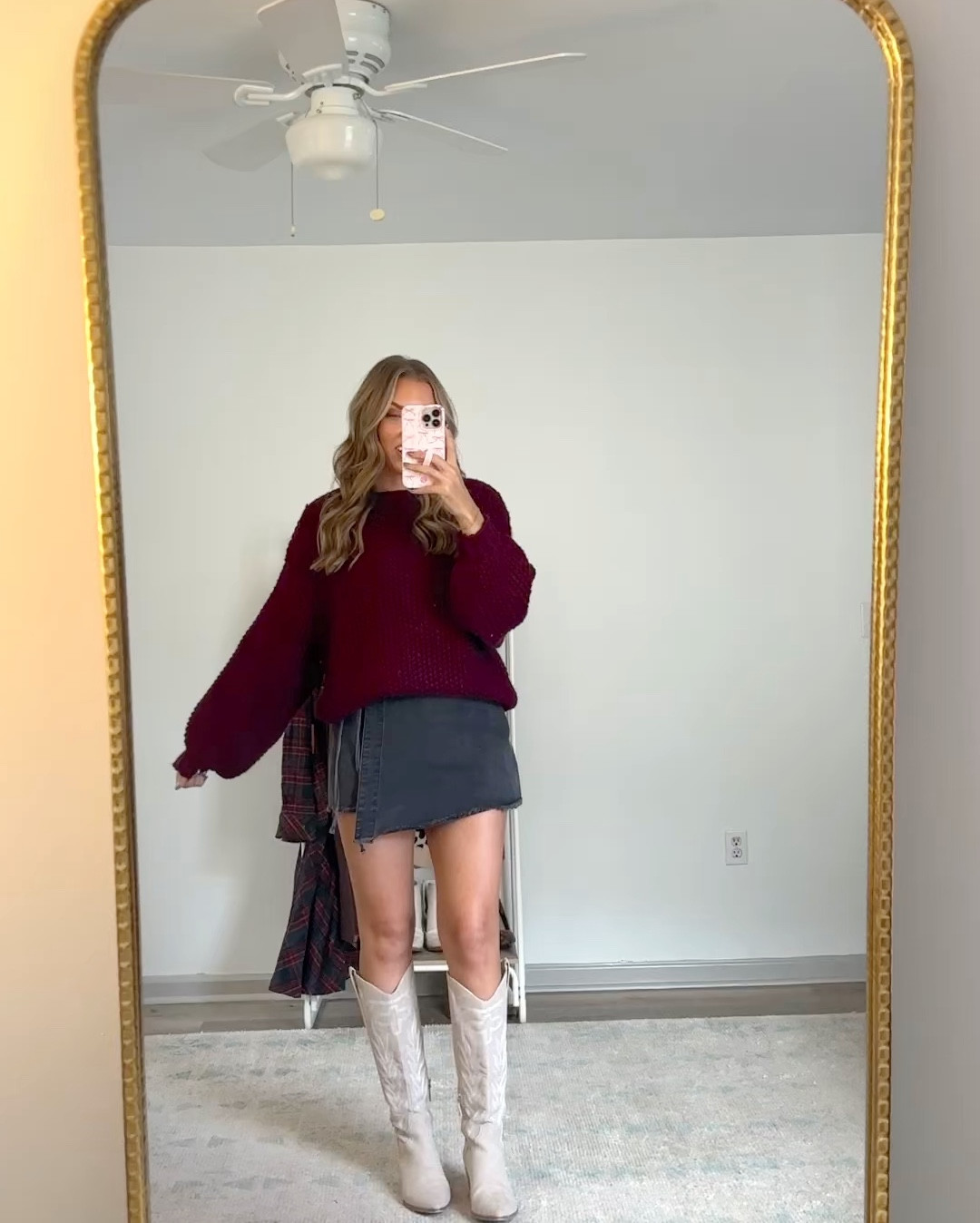 My entire outfit is marked down! My sweater and skort are both under $50, and my boots are on sale for 68! These are my most worn pair of boots this season, they are so comfortable and so cute!

Moreewithmo
Black Friday 
Holiday outfit 
Family photos 
Thanksgiving 

#LTKCyberWeek #LTKHoliday #LTKWatchNow