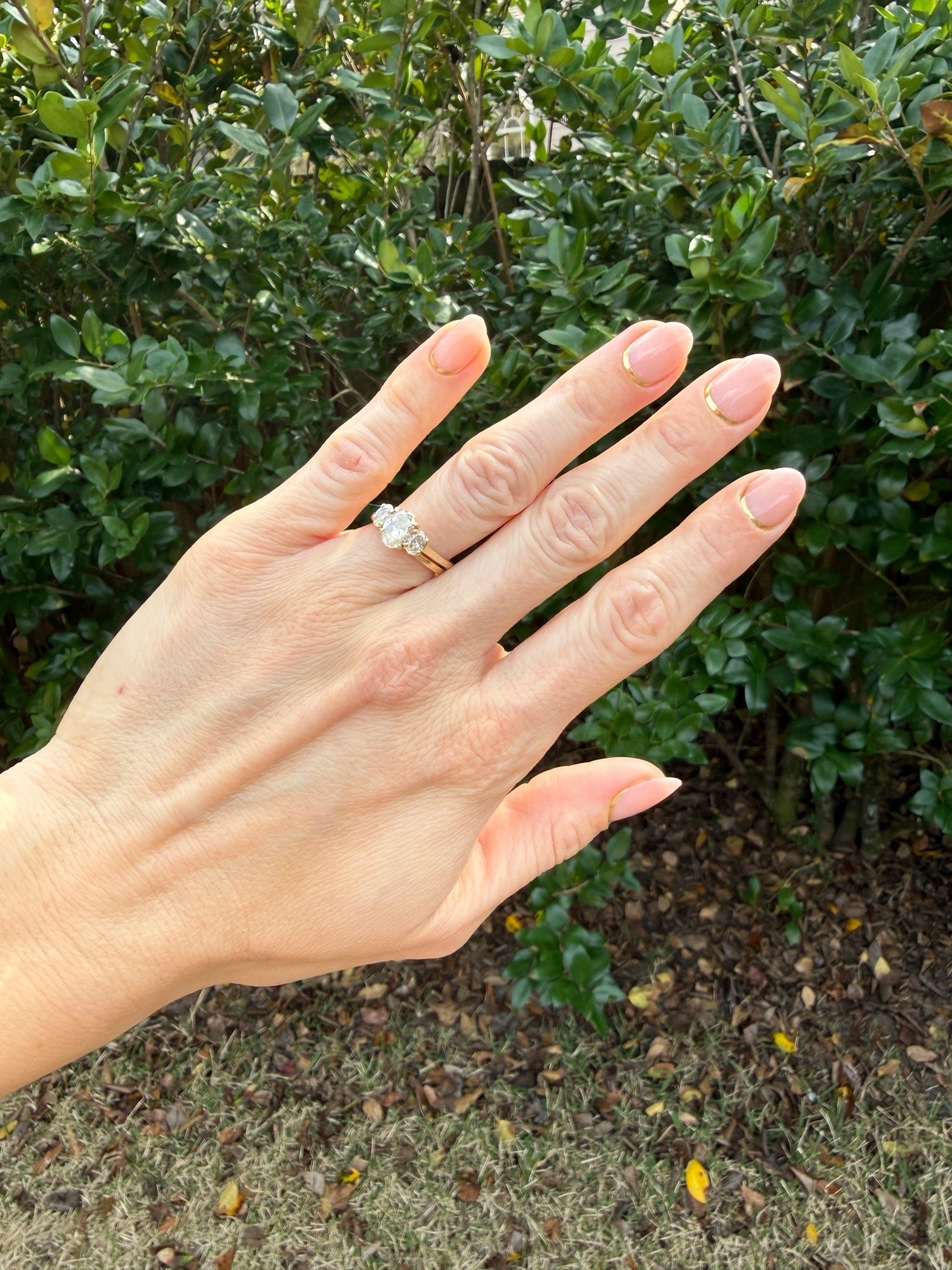 Tried a new set of press on nails! 💅 
I normally use another brand but I couldn’t say no to the gold accent design. 


#LTKgrwm #LTKBeauty #LTKselfcare