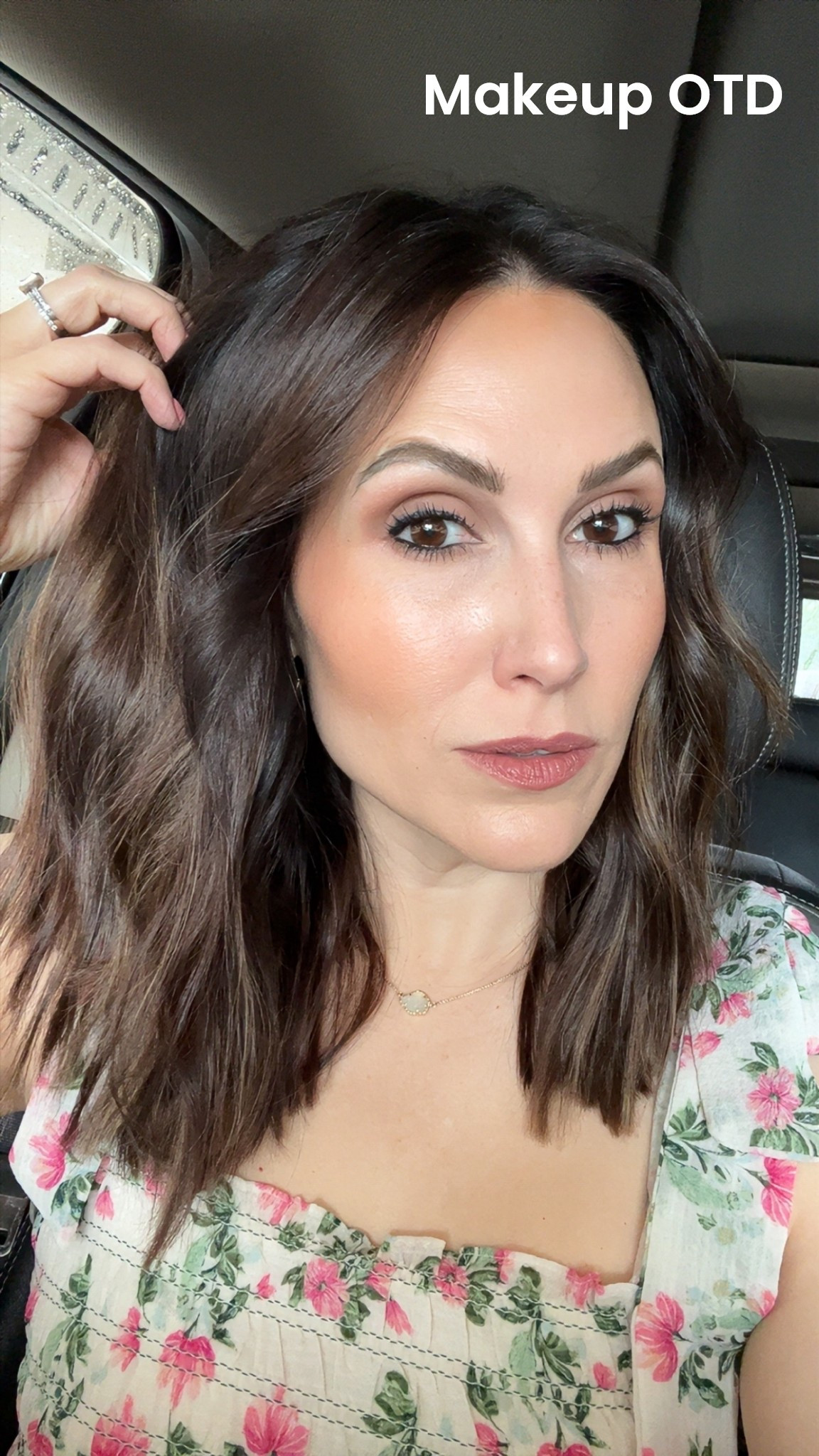 Makeup of the day! 💄

Skin - Skin tint Maybelline (shade 120)
Contour - lys contour stick (harmony)
Eyebrows - Maybelline brow gel 
Mascara- Lancôme lash idole 
Lips - Maybelline super stay ink crayon “lead the way” 

Makeup over 35, makeup for mature skin, makeup look 

#LTKBeauty