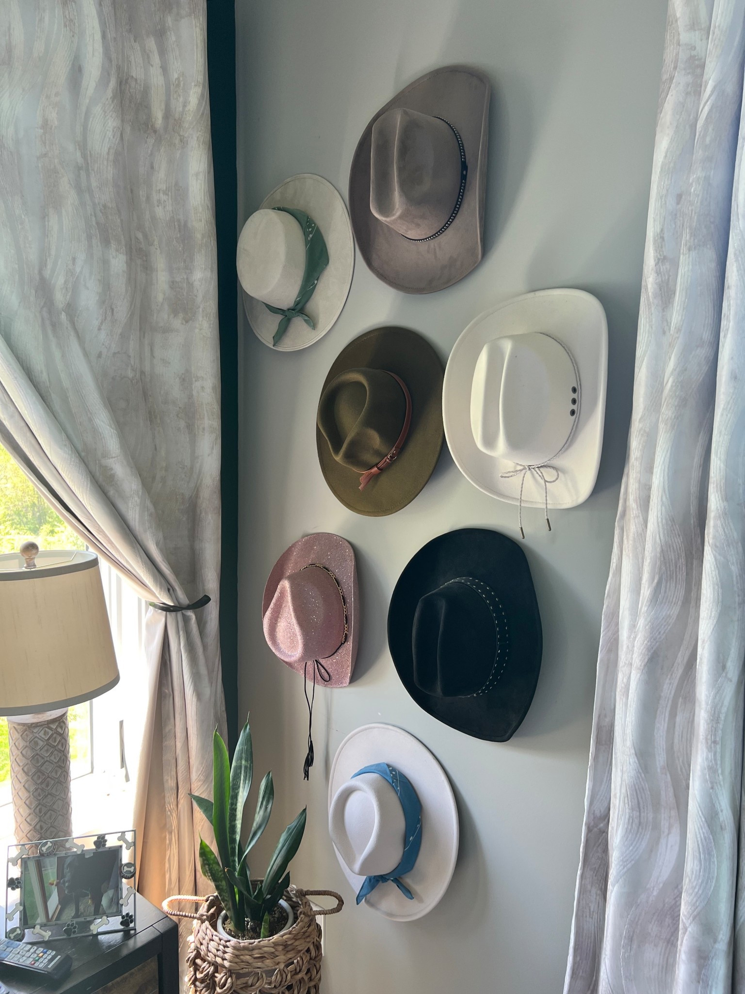 Hat hangers. 

#hat #decor #holders

#LTKHome