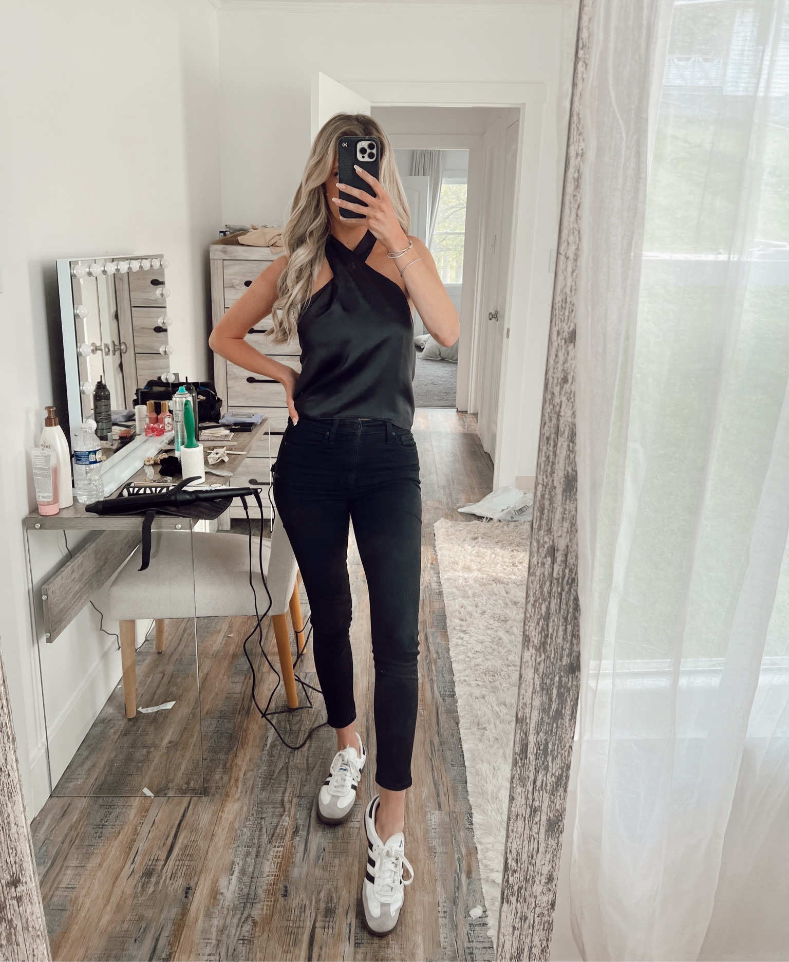 Family pictures dressed in 🖤

 This tank is actually from Zara from I’ve linked similar ones below! 

#LTKStyleTip