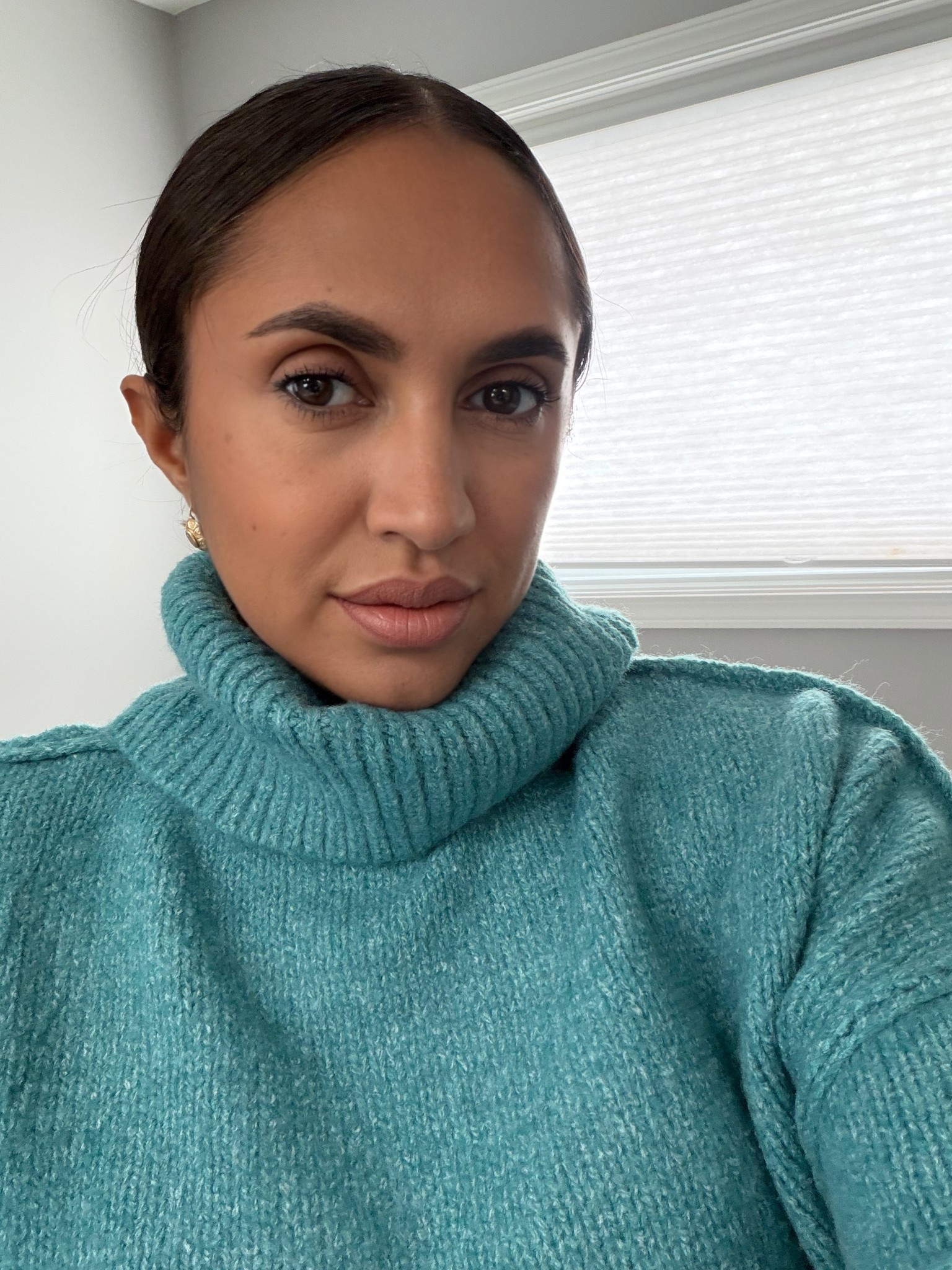 This teal sweater from Amazon brings comfort and cozy vibes while still looking stylish. Are you guys embracing the teal trend? I love it  

#LTKSaleAlert #LTKSeasonal #LTKootd