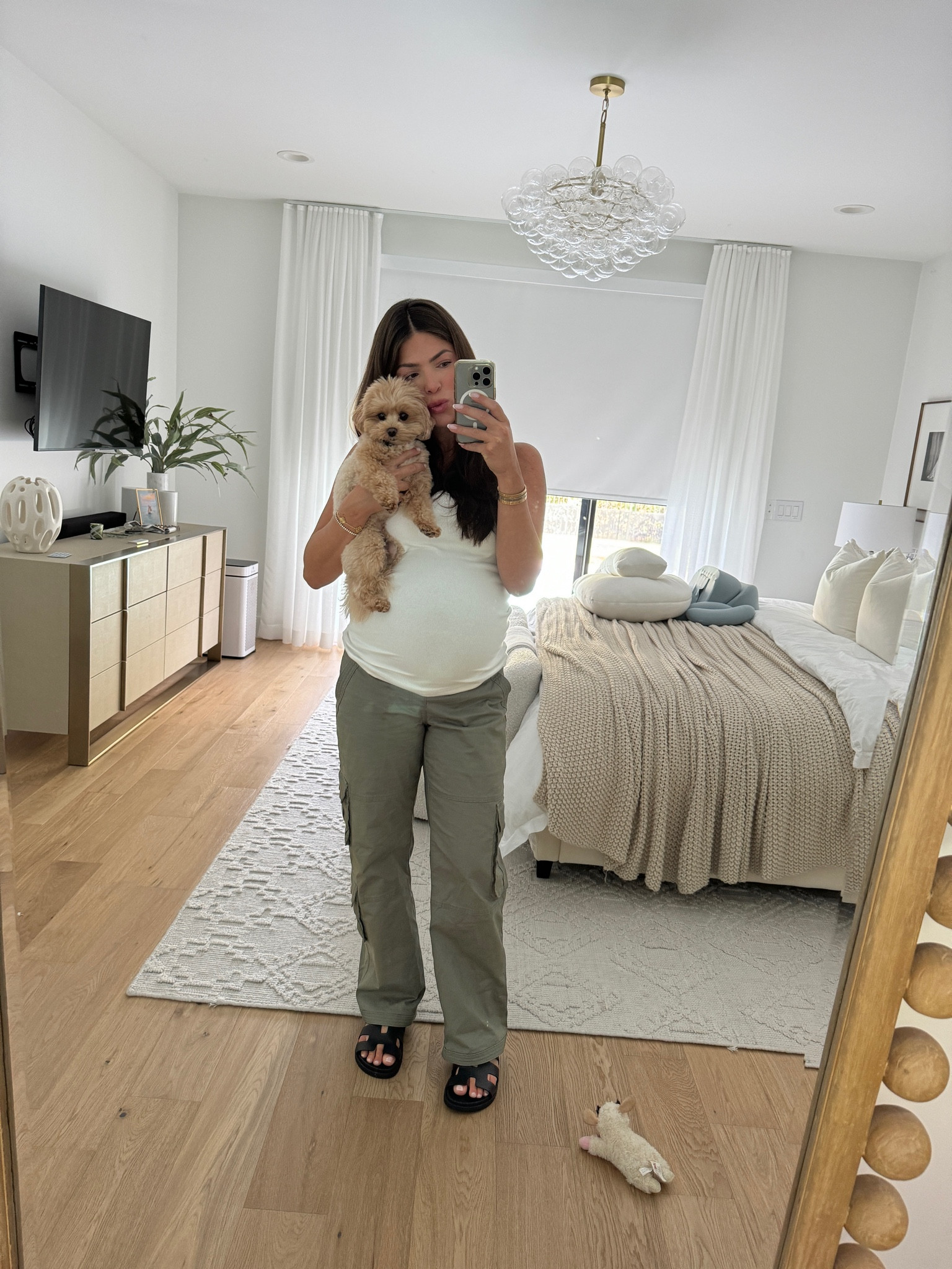 Errands! The best cargo pants for pregnancy! 

#maternity 

#LTKBump