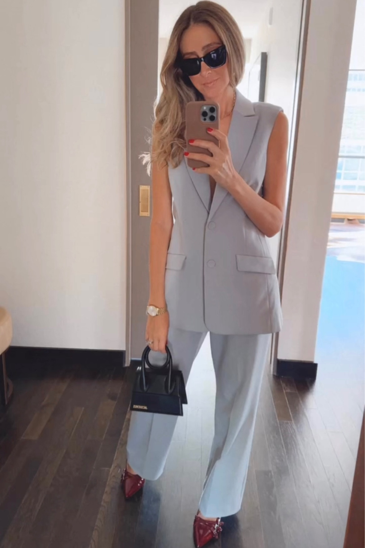 Beautiful vest that it’s perfect for many occasions! Everything fits true to size and I’m wearing a size small

#LTKStyleTip #LTKSeasonal #LTKOver40