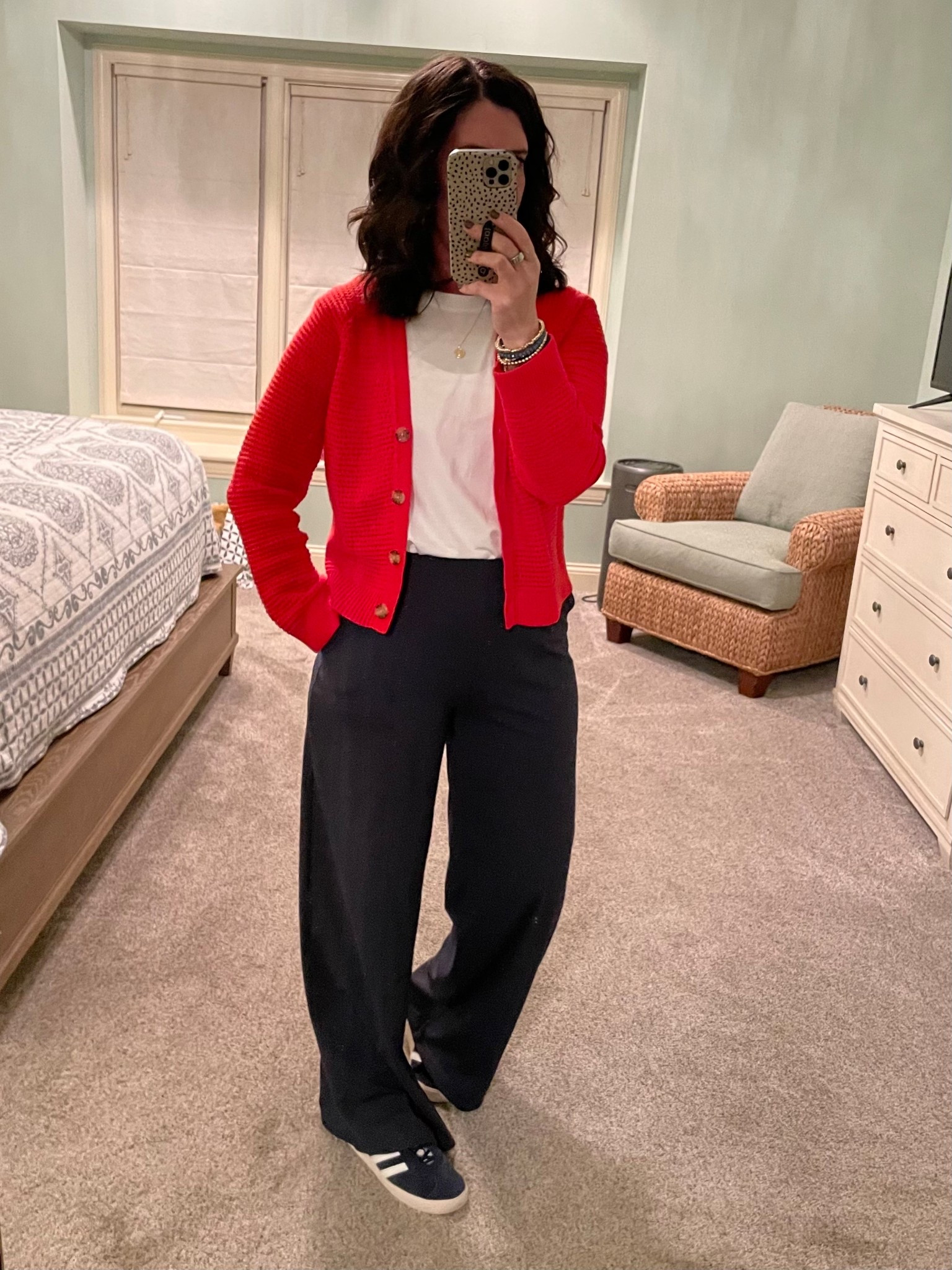 Comfy polished for the office 

Pants: tts medium
Top: tts: medium
Cardi: tts small
Shoes: size down half 

#LTKPlusSize #LTKootd #LTKOver40