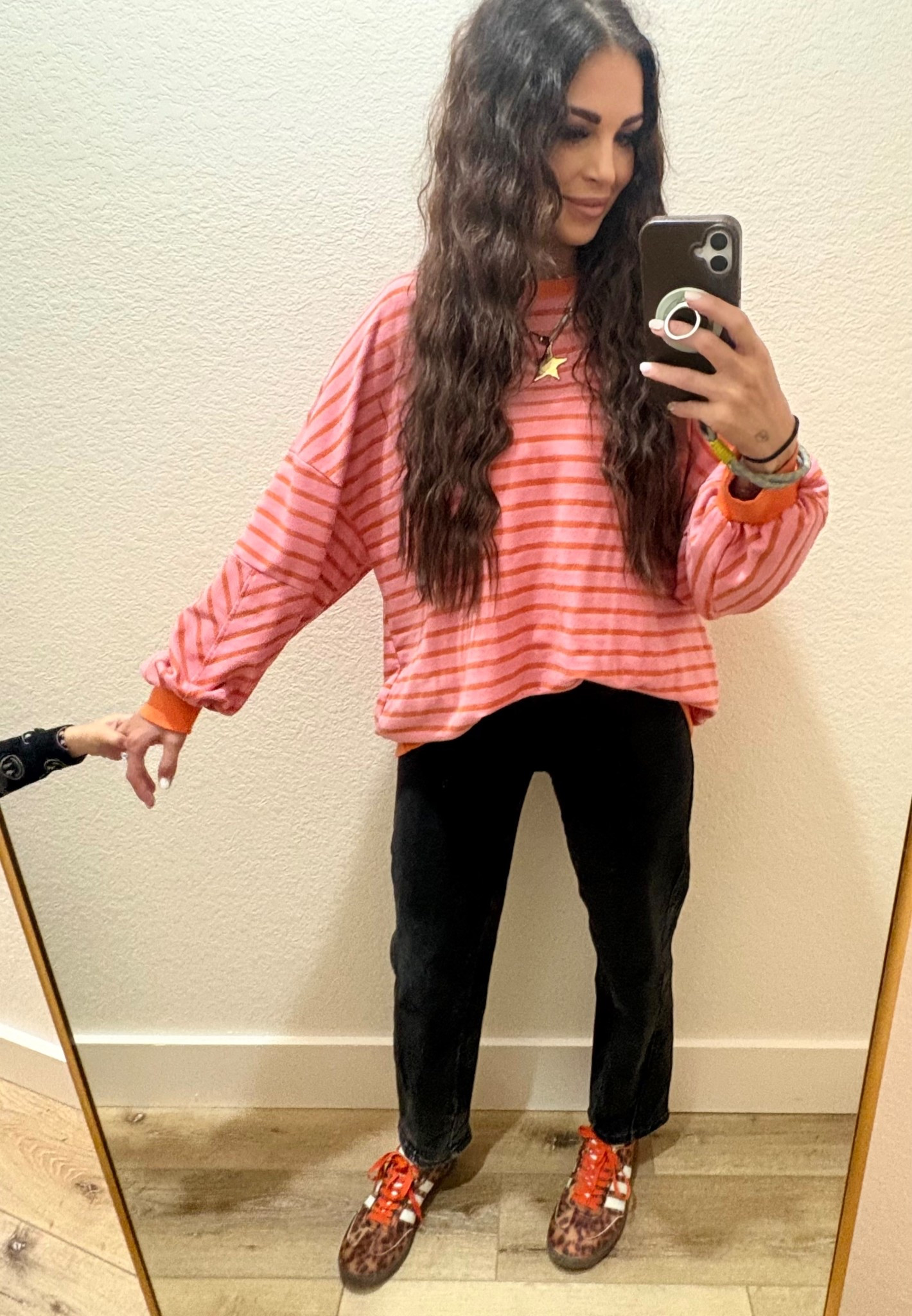 OOTD… but make it mom life 🩵

#LTKSeasonal #LTKootd #LTKWorkwear
