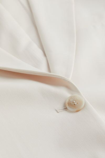 Oversized jacket | H&M (UK, MY, IN, SG, PH, TW, HK)