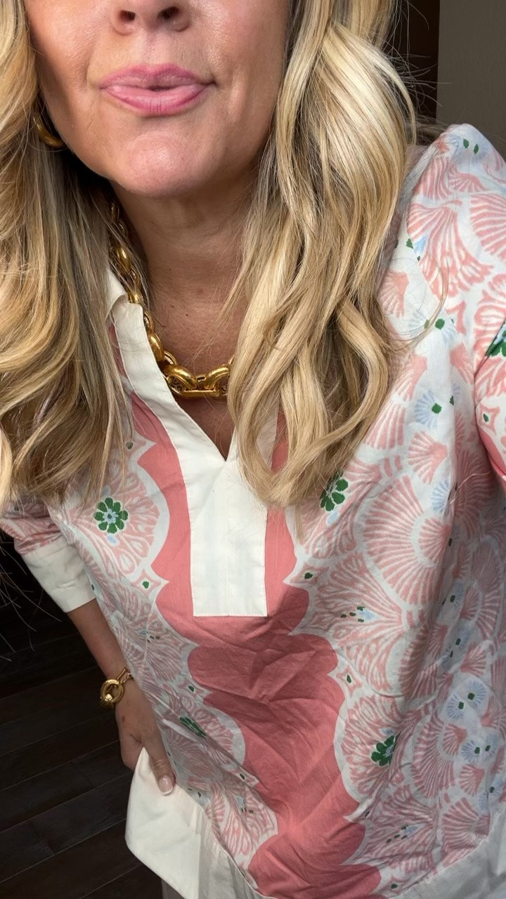 ✨Tap the bell, save and ❤️ start here over 40 fashion, midlife style, midsize fashion and luxury looks for less.  
⬇️Sizing information:
Large top tts (size down if in between sizes.)
Bottoms large tts 

I had never tried Belk before, and I’m honestly so impressed.

These pieces are beautiful, the quality feels amazing, and the prices are so good. Plus, there always seems to be a sale happening.

And of course, every look follows my Outfit Physics™.

Lift the eye.
Skim the belly.
Balance the proportions.

Because flattering should also feel comfortable, and getting dressed should make us feel confident, not frustrated.

Belk may officially be one of my new favorite places to shop.

Comment SHOP below to receive a DM with the link to this post on my LTK ⬇ https://liketk.it/6iHlD