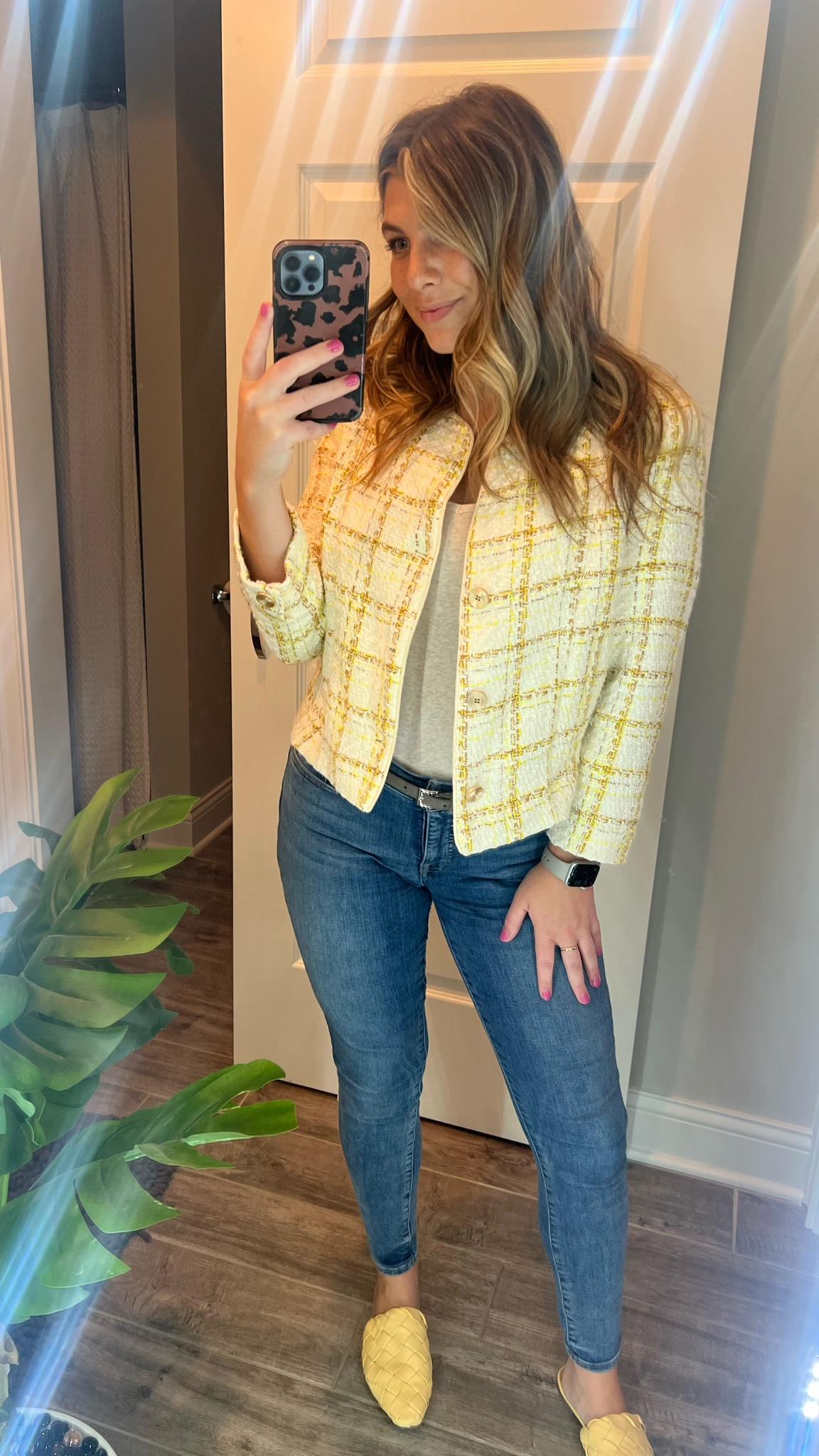 Today’s OOTD💛🤍

#LTKshoecrush #LTKunder100 #LTKSeasonal