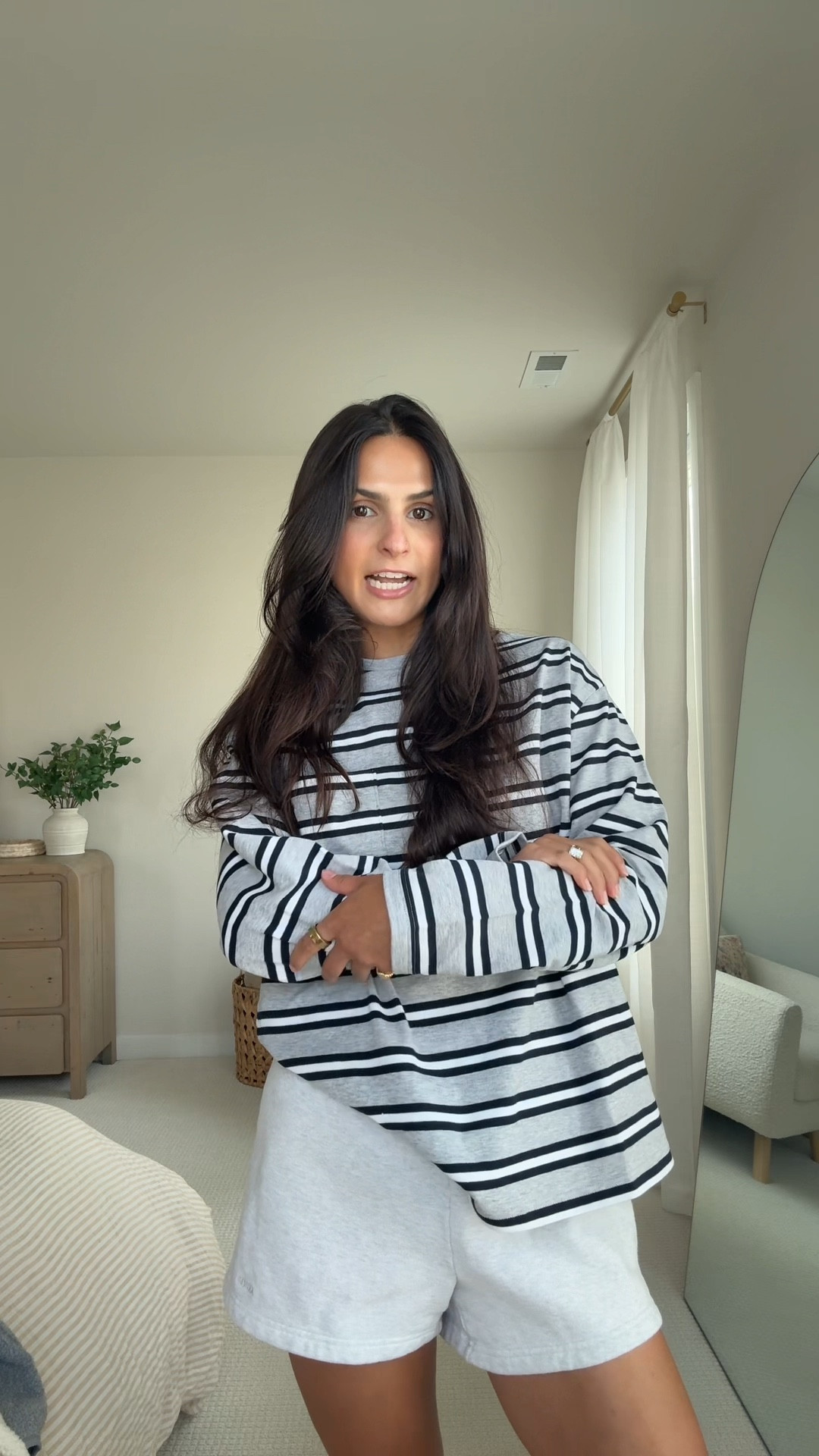 Aritzia Fall Staples try on! Wearing size XS in striped long sleeve & size S in the fleeces 