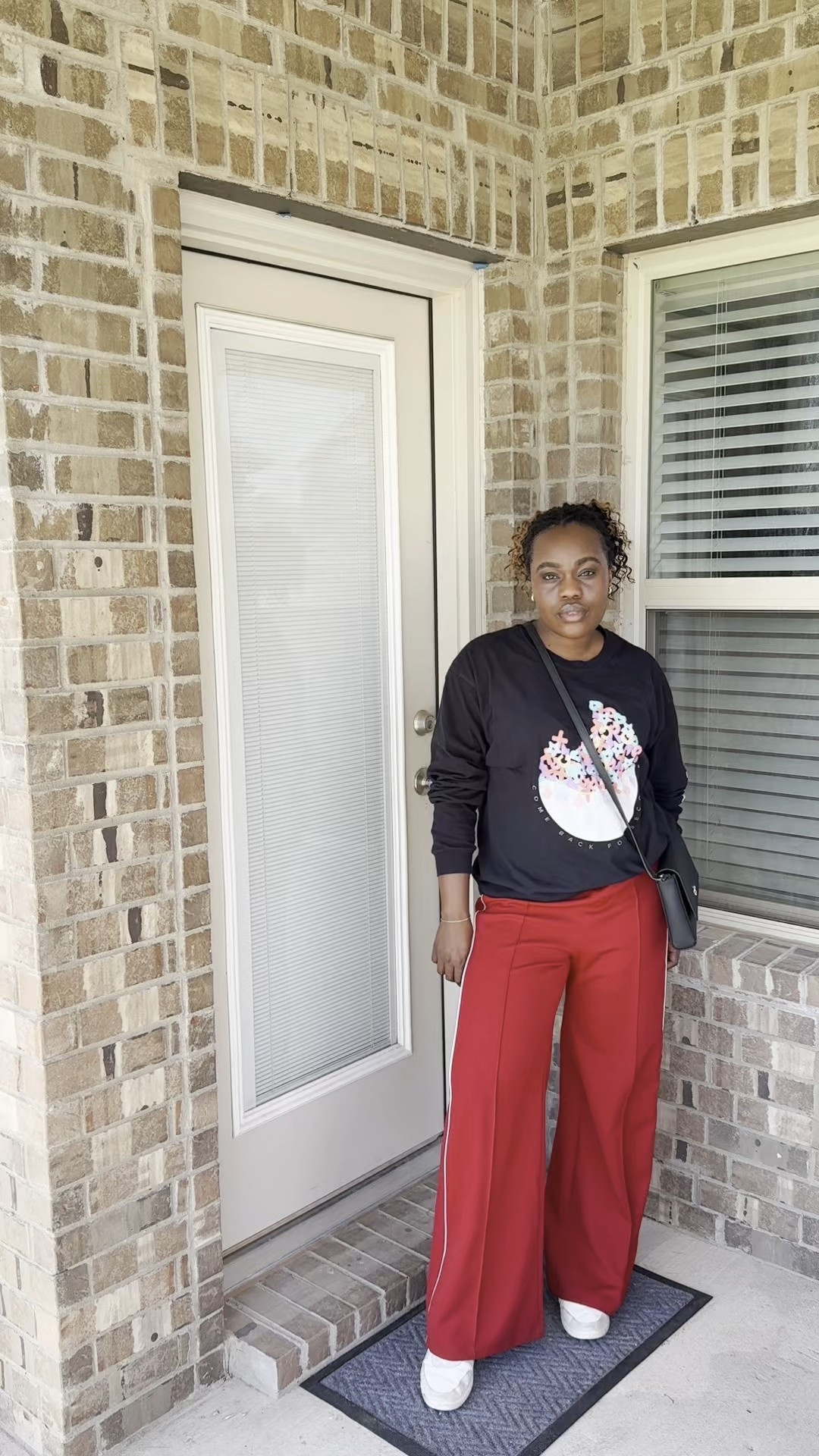 Casual errand outfit idea 

#LTKFindsUnder100 #LTKMidsize #LTKStyleTip