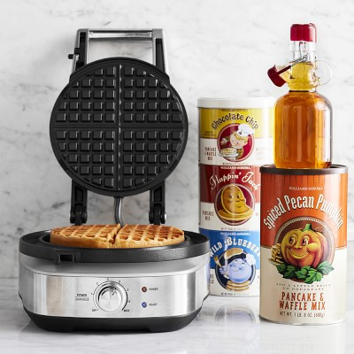 Williams Sonoma Spiced Pecan Pumpkin Pancake & Waffle Mix | Williams-Sonoma