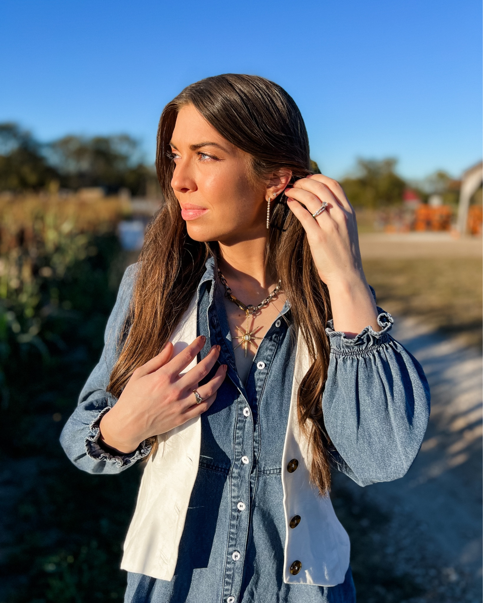 Something about fall sparks so much creativity in me with music, family time, fashion, etc. And @harvestjewels makes it easy to feel effortlessly elevated with any style, and I’m loving the combo I put together for this look! ✨

Fall fashion, jewelry, everyday, elevated 

#LTKGiftGuide #LTKBeauty #LTKStyleTip