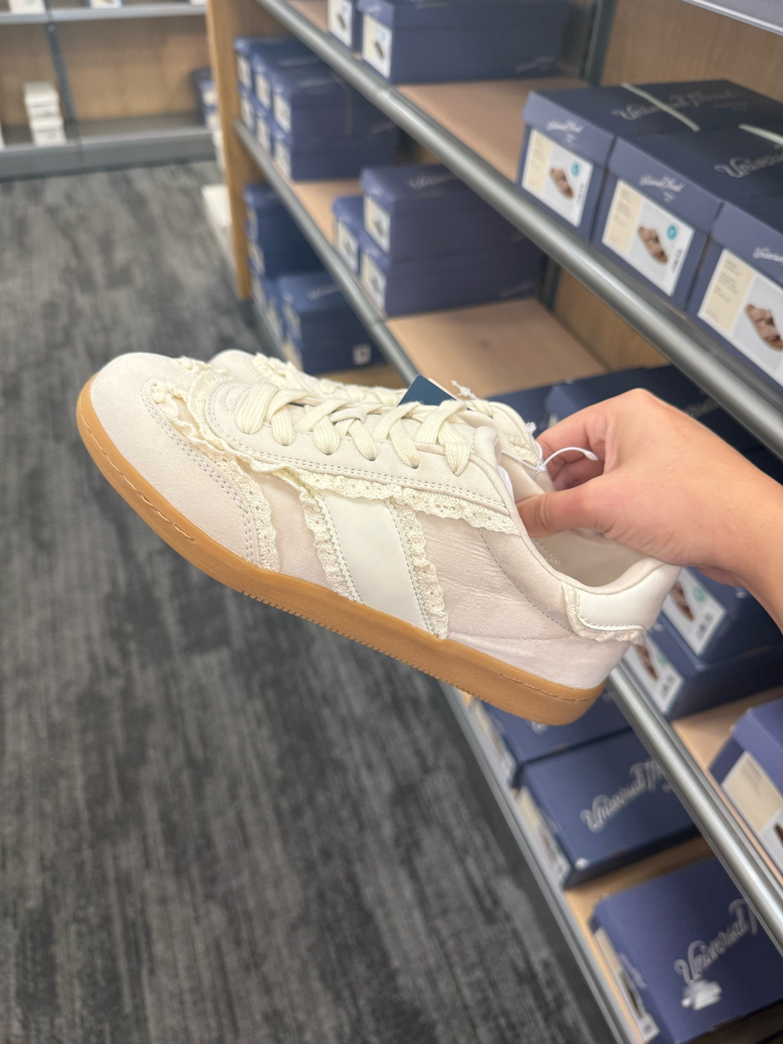 Neutral sneakers

Fall outfit fall fashion shoes footwear target fashion @Target

#LTKmomlife #LTKgrwm #LTKootd