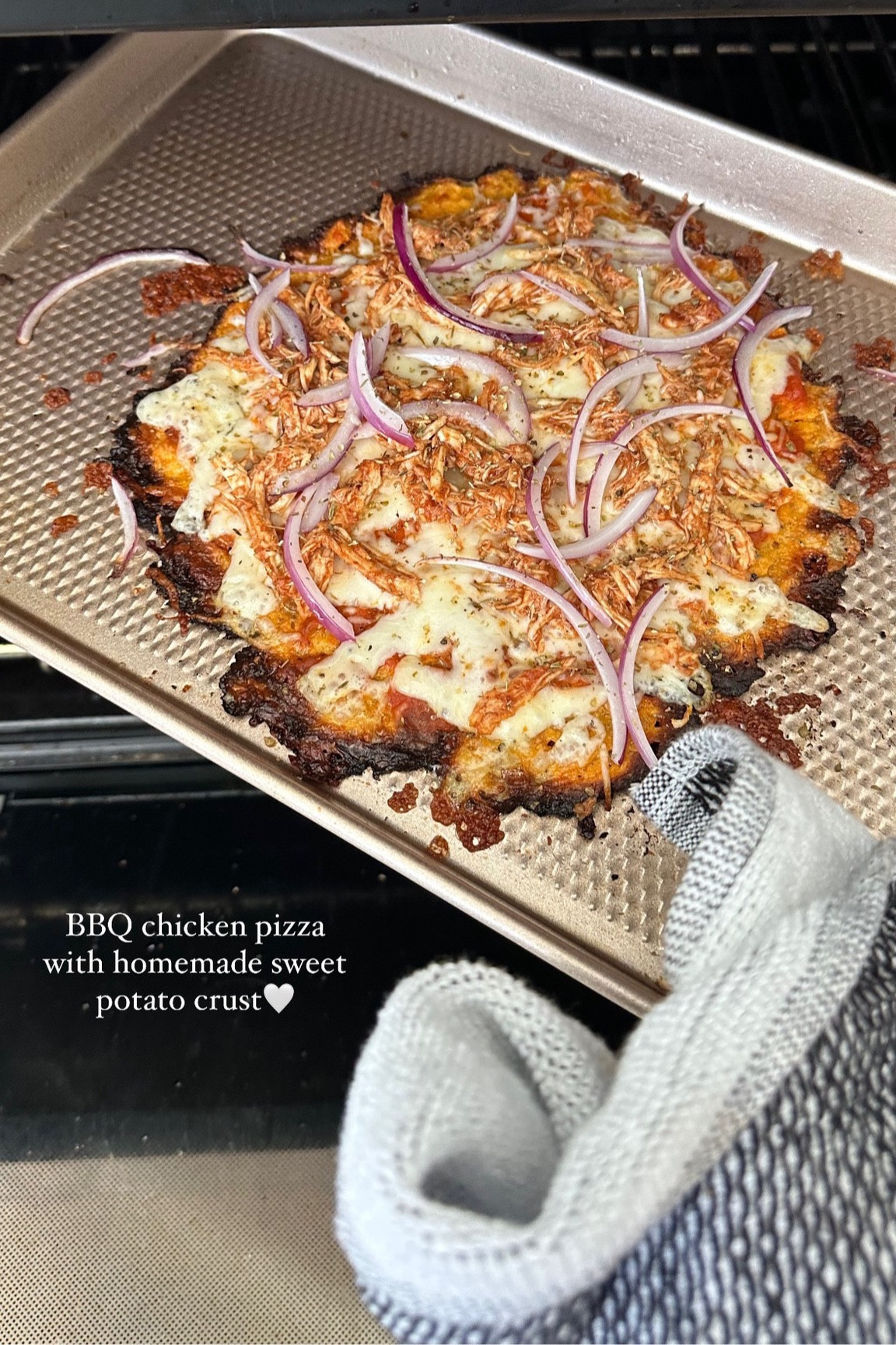 My pizza crust pan🍕

#LTKFindsUnder50 #LTKSummerSales #LTKHome