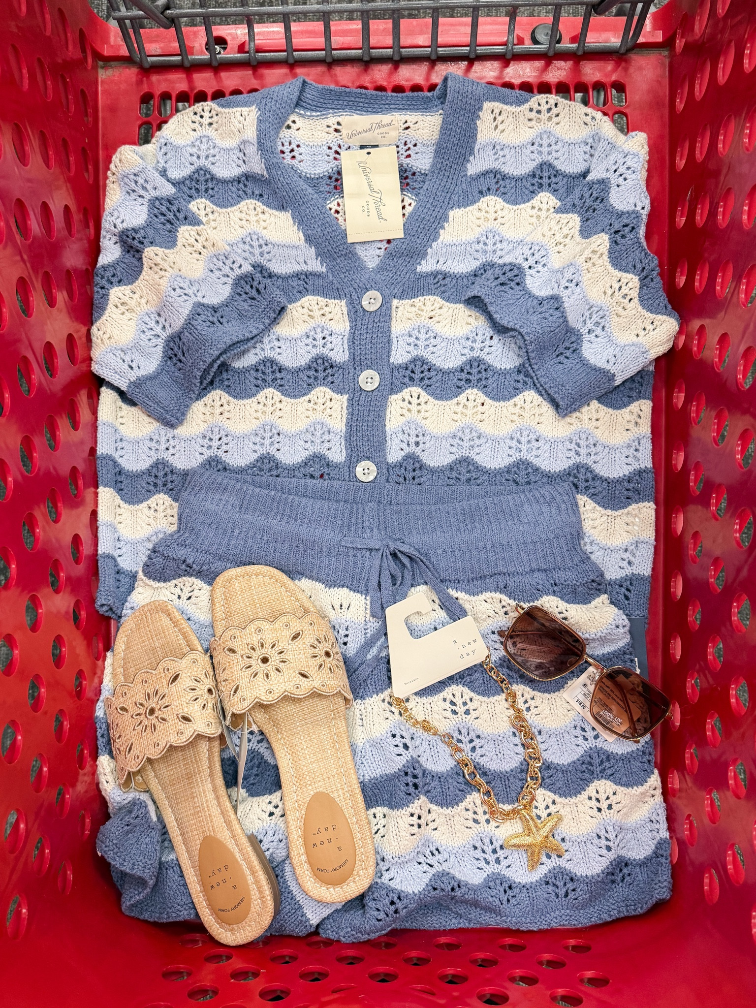 Sunday cart views✨
•
•
This matching set caught my eye so fast, I’m so glad it’s finally online! Also comes in a pretty tan color as well! Perfect for spring and summer 🙌
•
•
#target #targetstyle #targetfinds 

#LTKmomlife #LTKootd #LTKdayinmylife