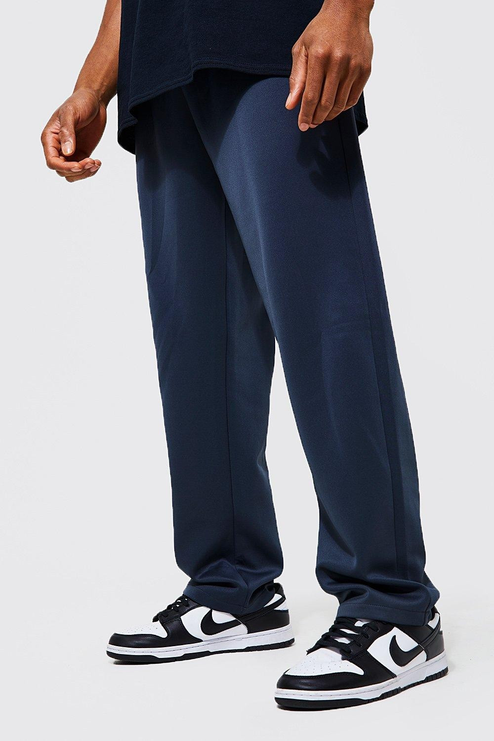 Scuba-Jogginghose mit geradem Bein | boohooMAN (DE, IE & UK)