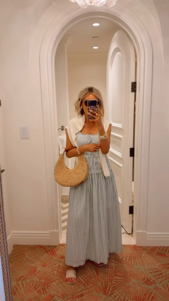Such a cute dress for vacations or spring family photos! The stripes are so timeless! Wearing S.

Loverly Grey, Abercrombie, striped maxi dress, spring dress, vacation dress, resortwear, spring family photos 

#LTKTravel #LTKootd #LTKSeasonal
