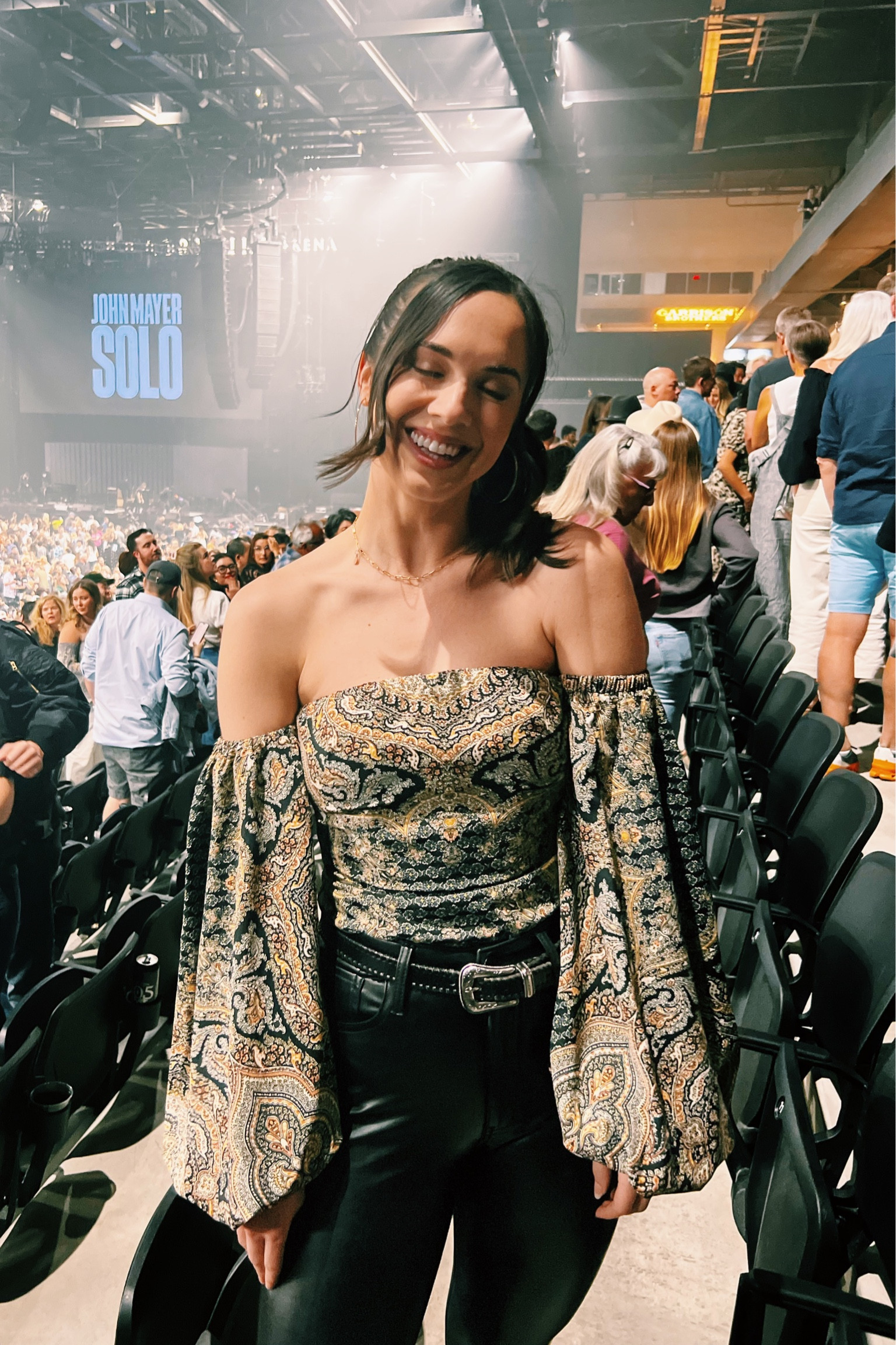 Paisley is my spirit animal  

Off the shoulder, paisley, revolve, Daisy Jones

#LTKsalealert
