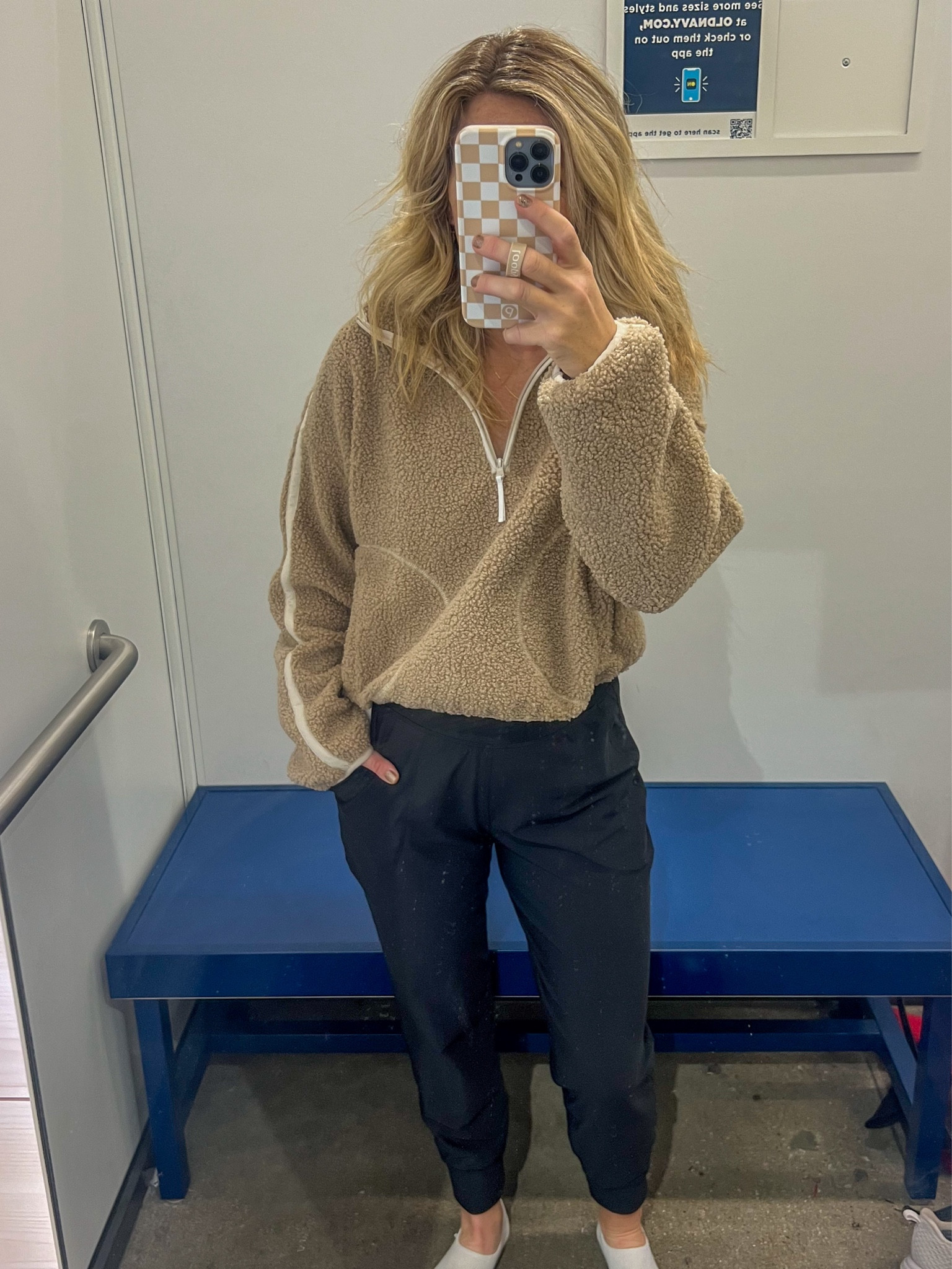 Old Navy Daily Deals
Joggers
Sherpa

#LTKSaleAlert #LTKActive #LTKFitness