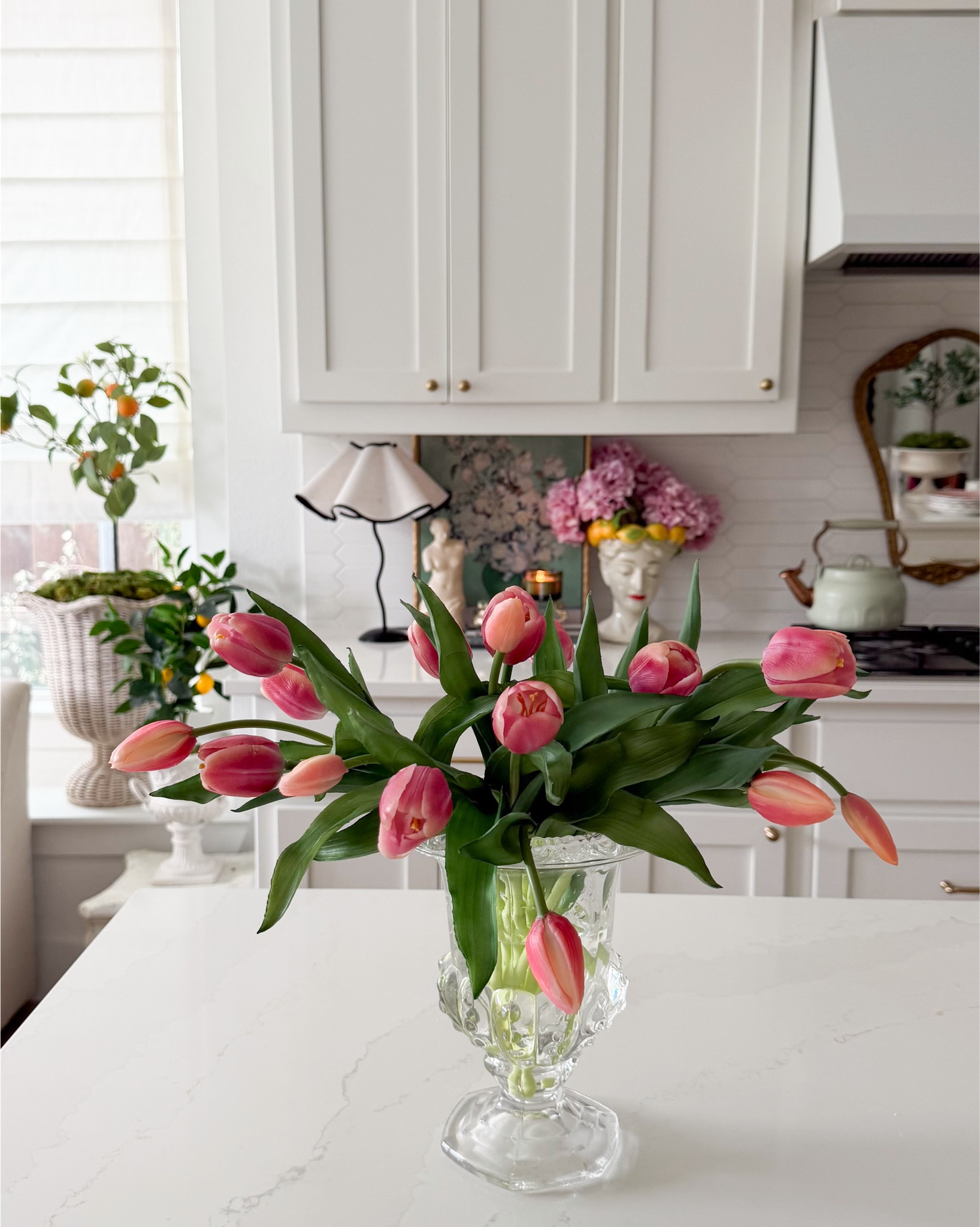 The most realistic faux tulips! Amazon spring decor

#LTKSpringSale #LTKHome #LTKSeasonal