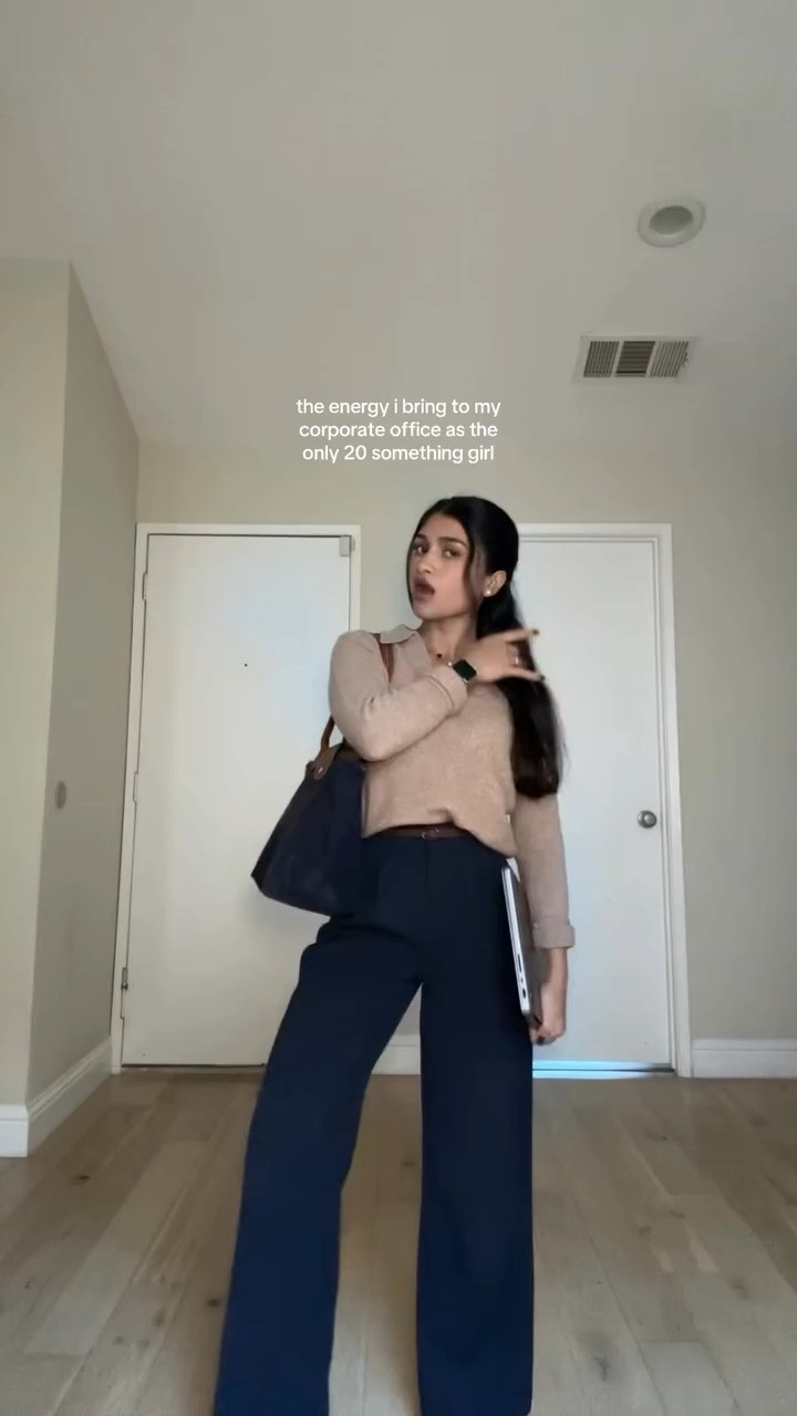 work is my fashion show 🎀

#corporateootd #corporate