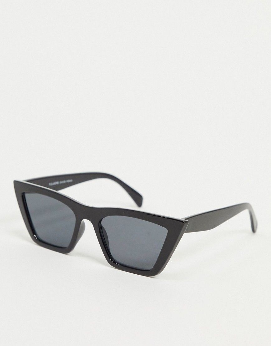 Pull&Bear angled cateye sunglasses in black | ASOS (Global)