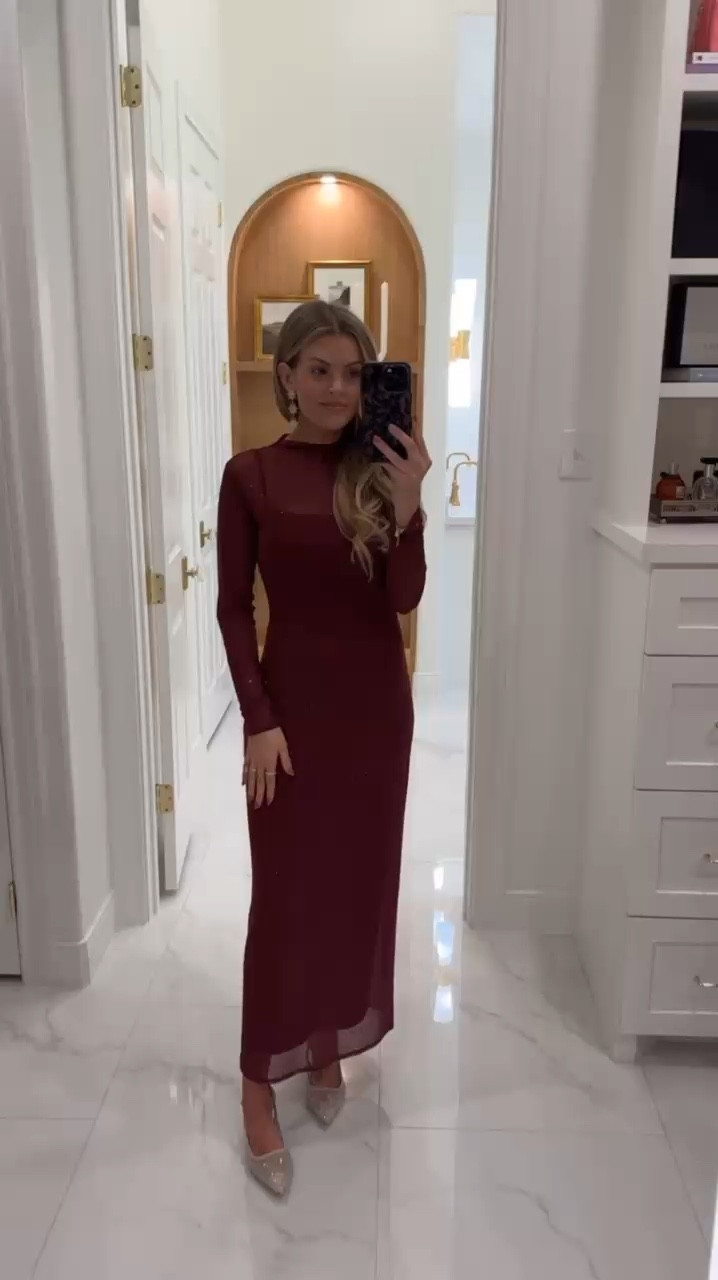 Abercrombie’s Black Friday sale is here! Save 25% sitewide + an extra 15% off with code CYBERAF 

Wearing XS 

Black Friday sales, Abercrombie sale, Black Friday, cyberweek, holiday shopping, gift guide, gift ideas

#LTKSaleAlert #LTKGiftGuide #LTKCyberWeek